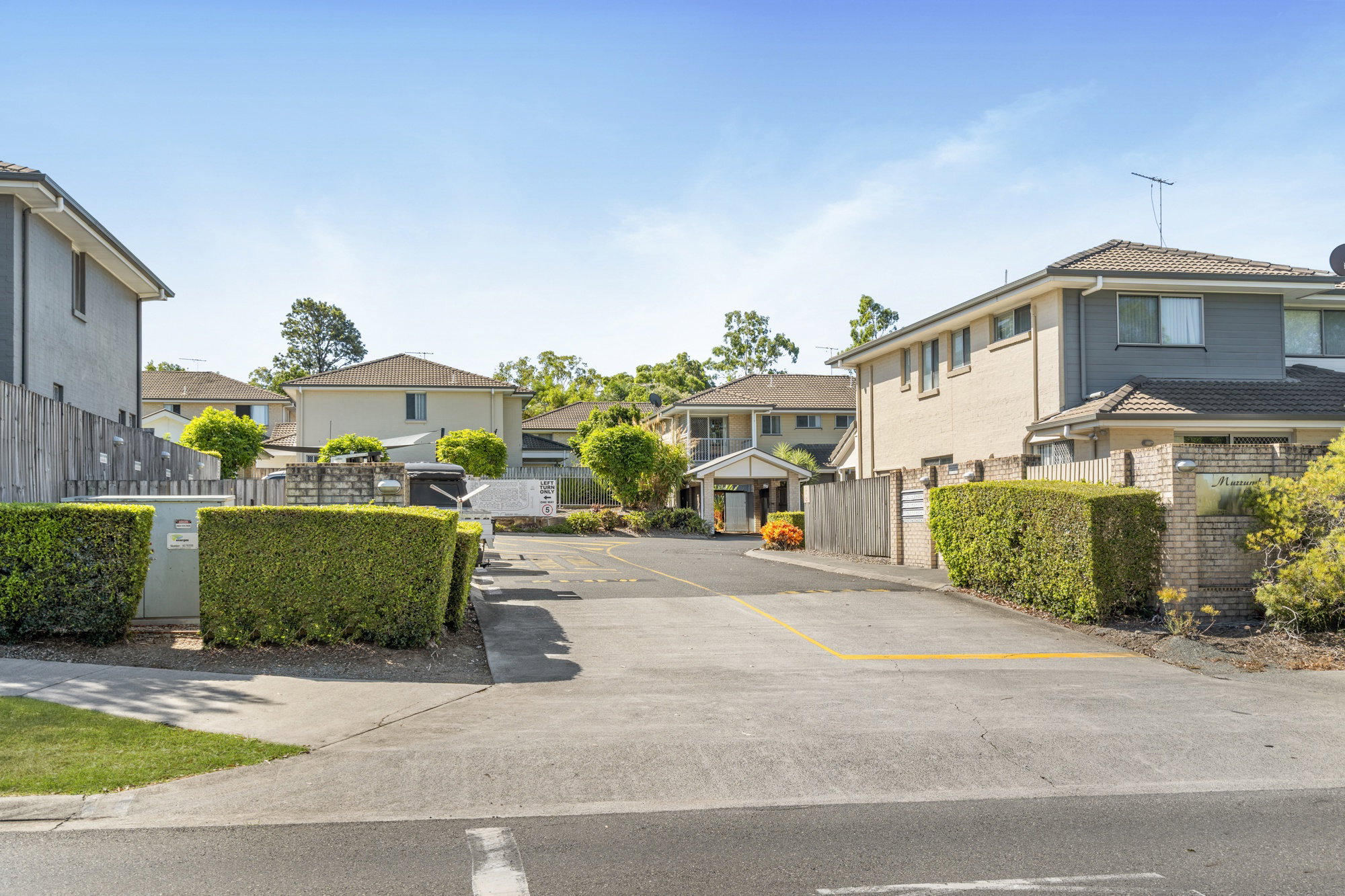 Furnished 3 Bedroom House in Murrumba Downs