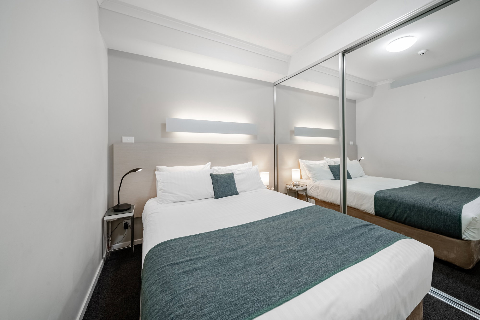 Furnished 1 Bedroom Apartment in Greenway
