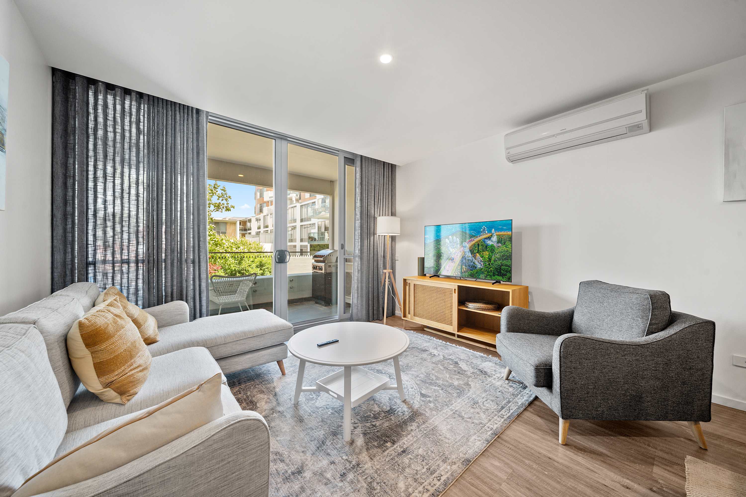 Furnished 2 Bedroom Apartment in Kingston