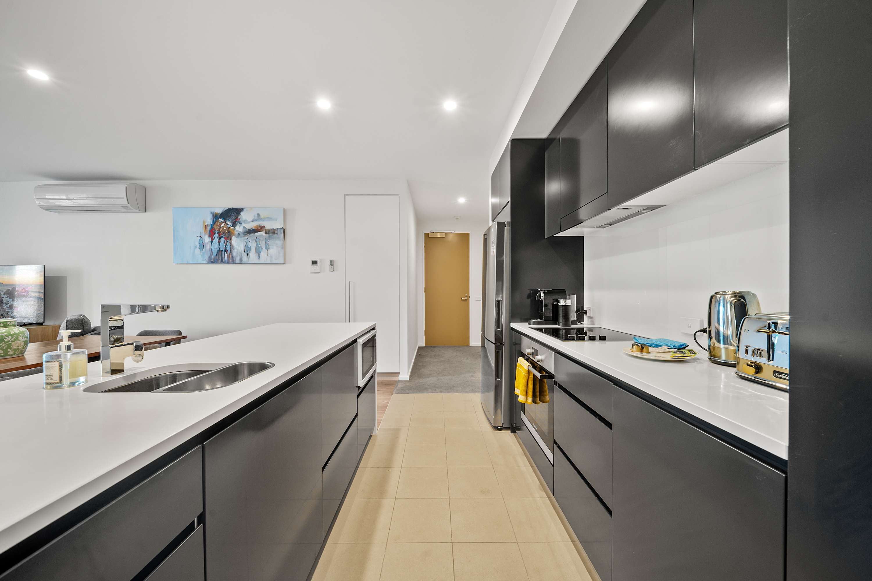 Furnished 2 Bedroom Apartment in Kingston