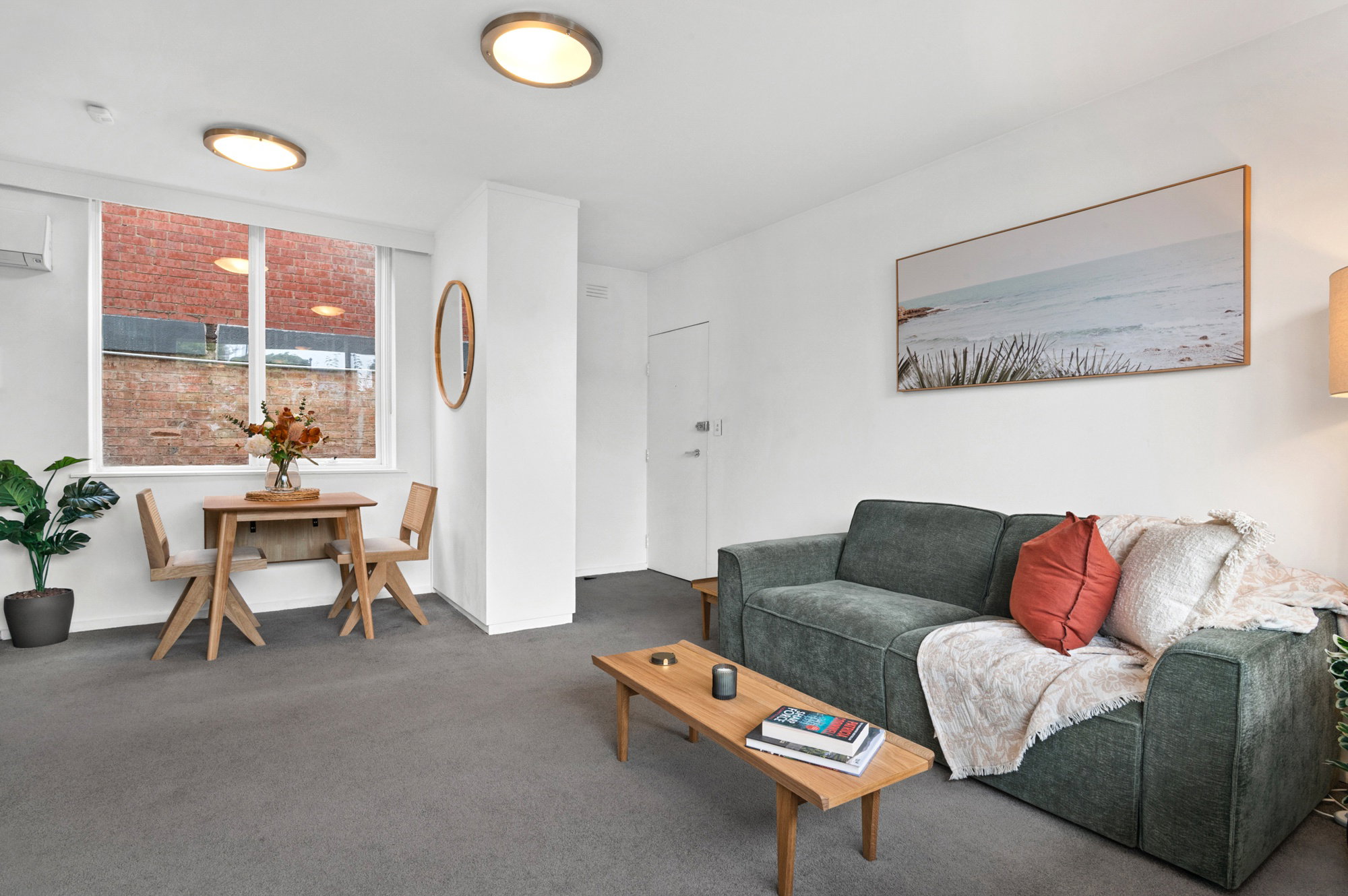 Furnished 1 Bedroom Apartment in St Kilda
