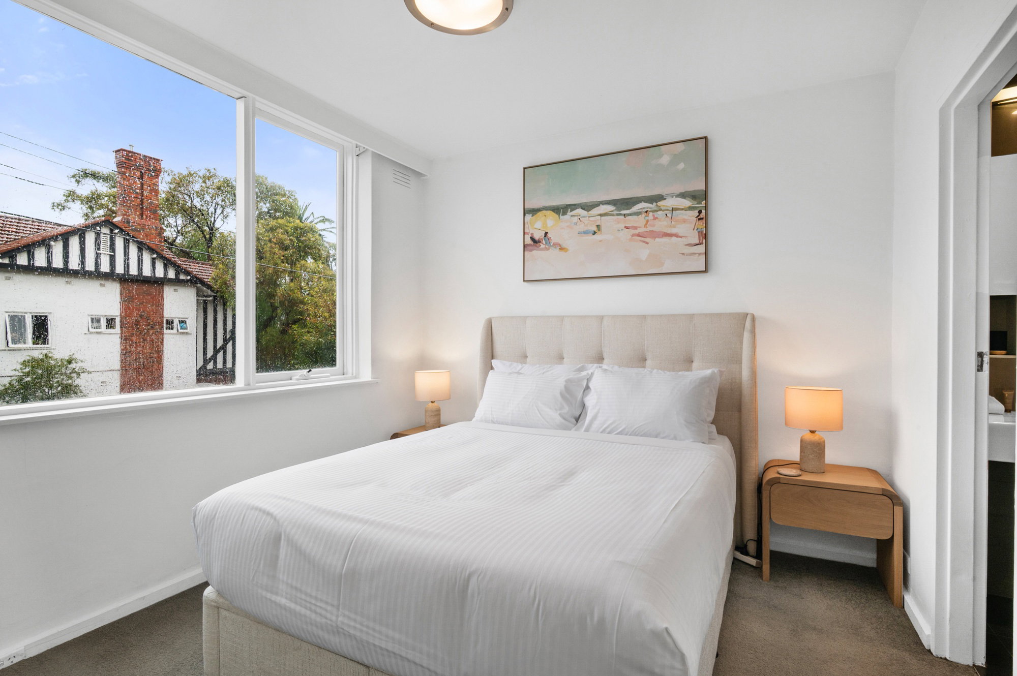 Furnished 1 Bedroom Apartment in St Kilda