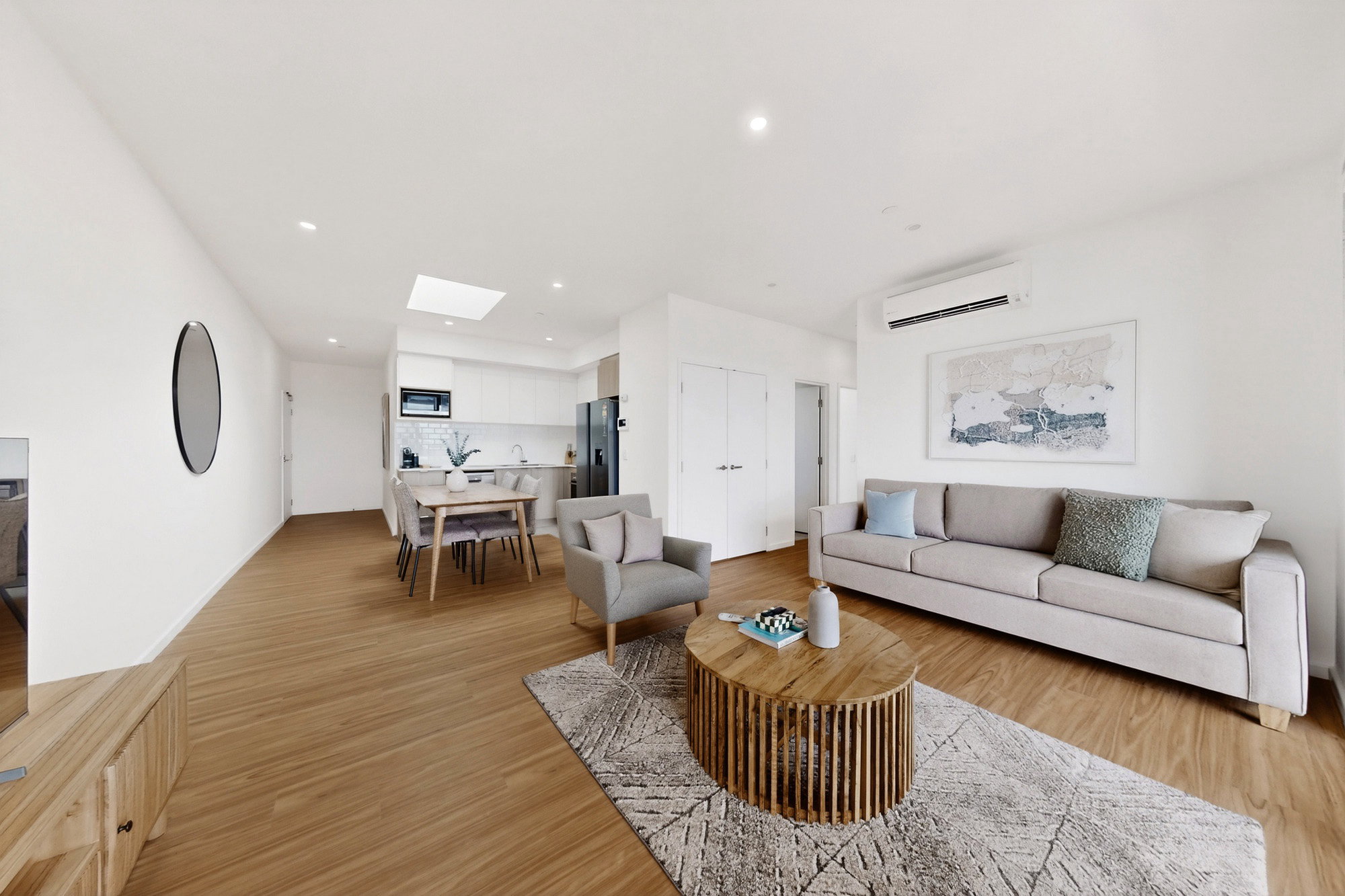 Furnished 2 Bedroom Apartment in Cannington