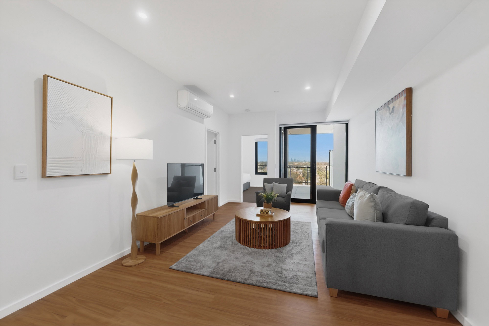 Furnished 2 Bedroom Apartment in Cannington