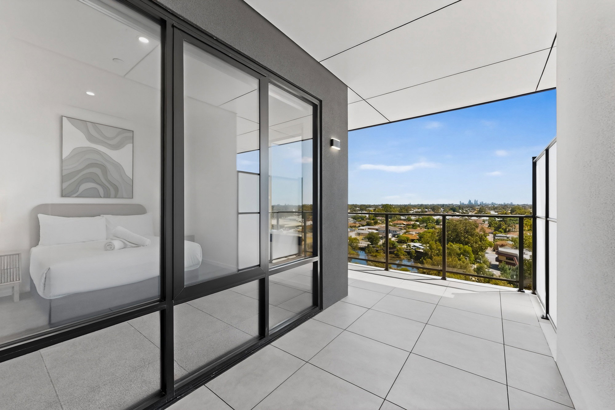 Furnished 2 Bedroom Apartment in Cannington
