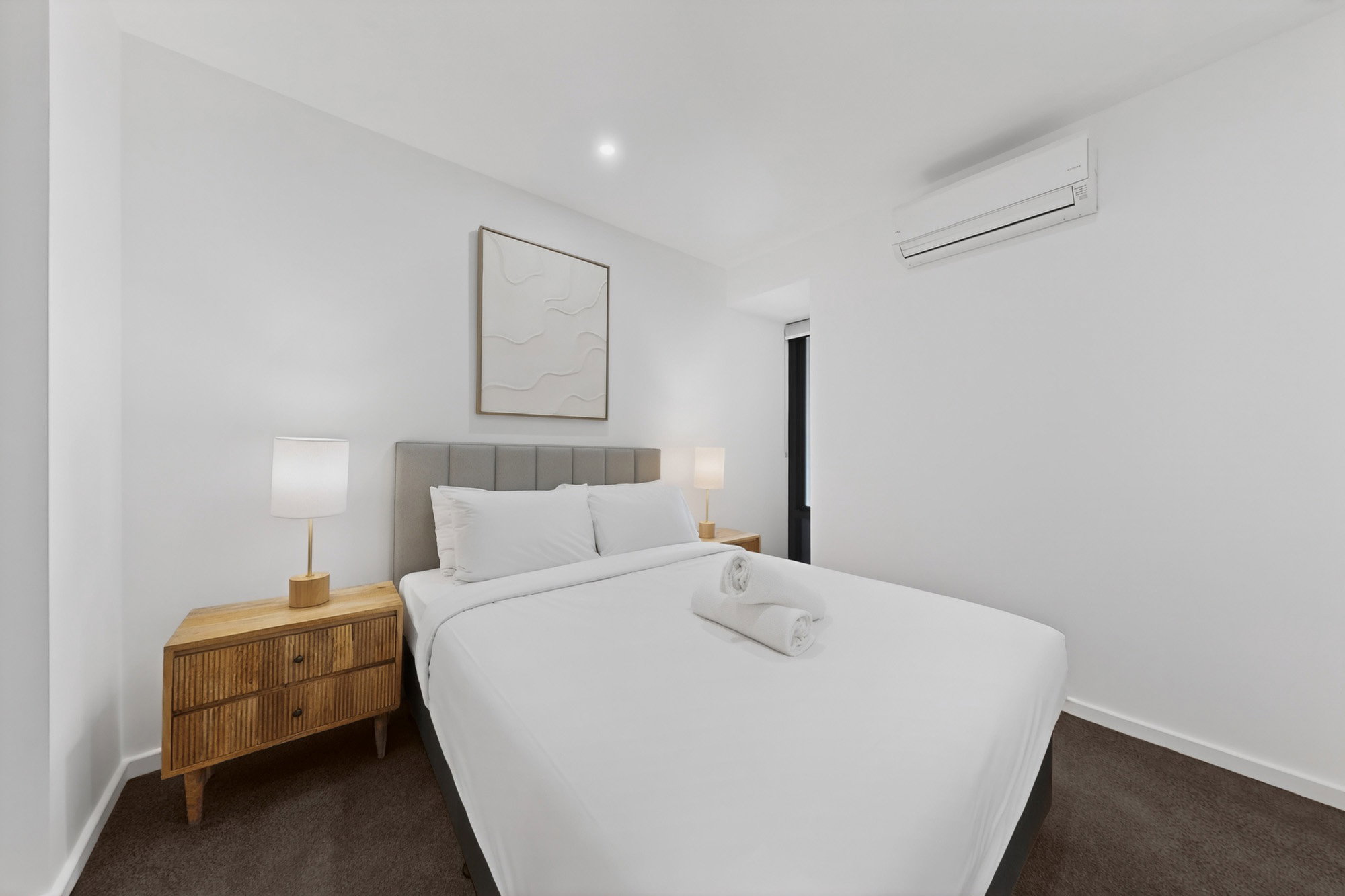 Furnished 2 Bedroom Apartment in Cannington