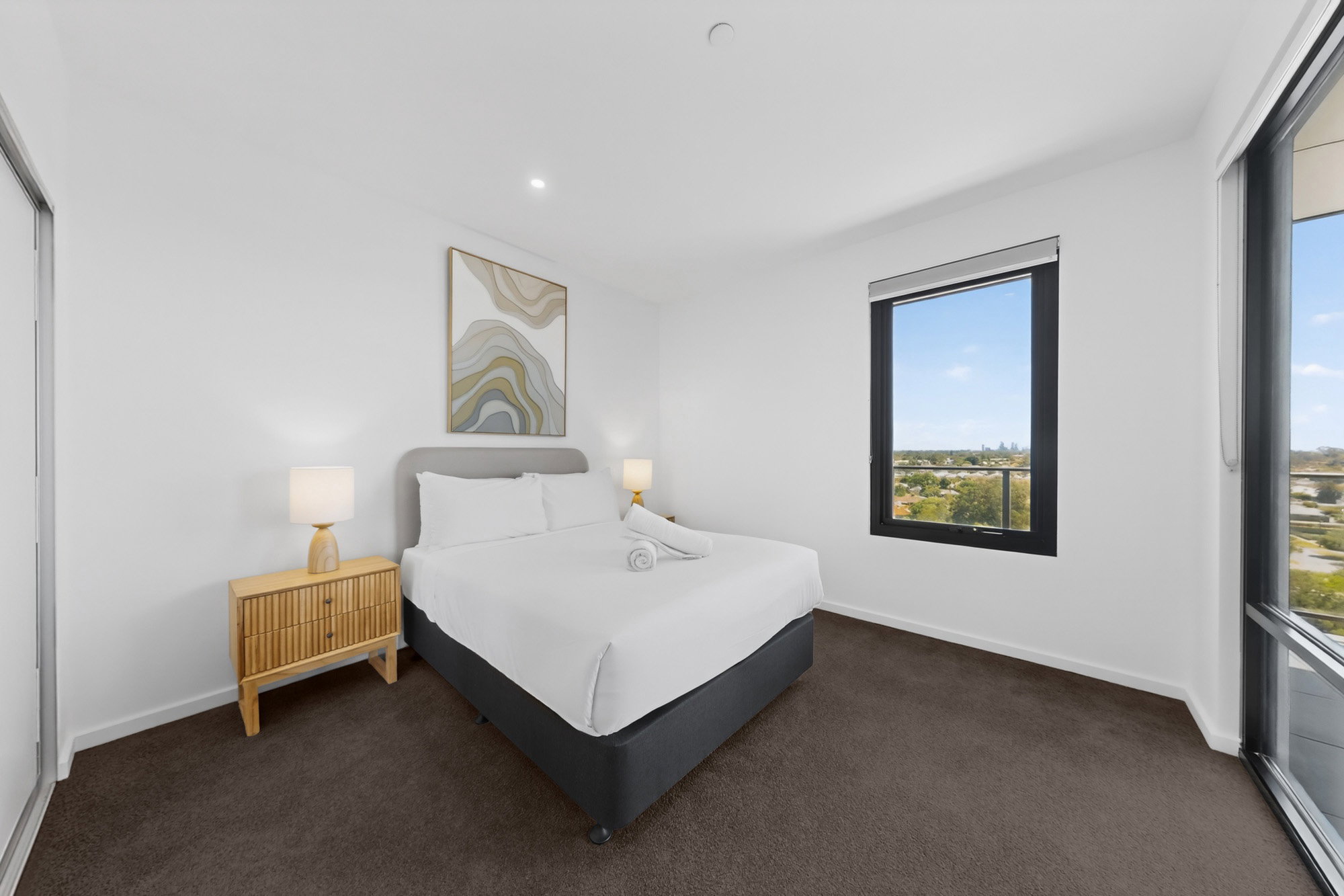 Furnished 2 Bedroom Apartment in Cannington
