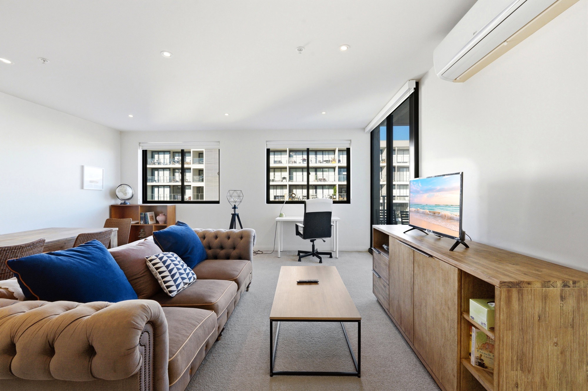 Furnished 2 Bedroom Apartment in Lyneham