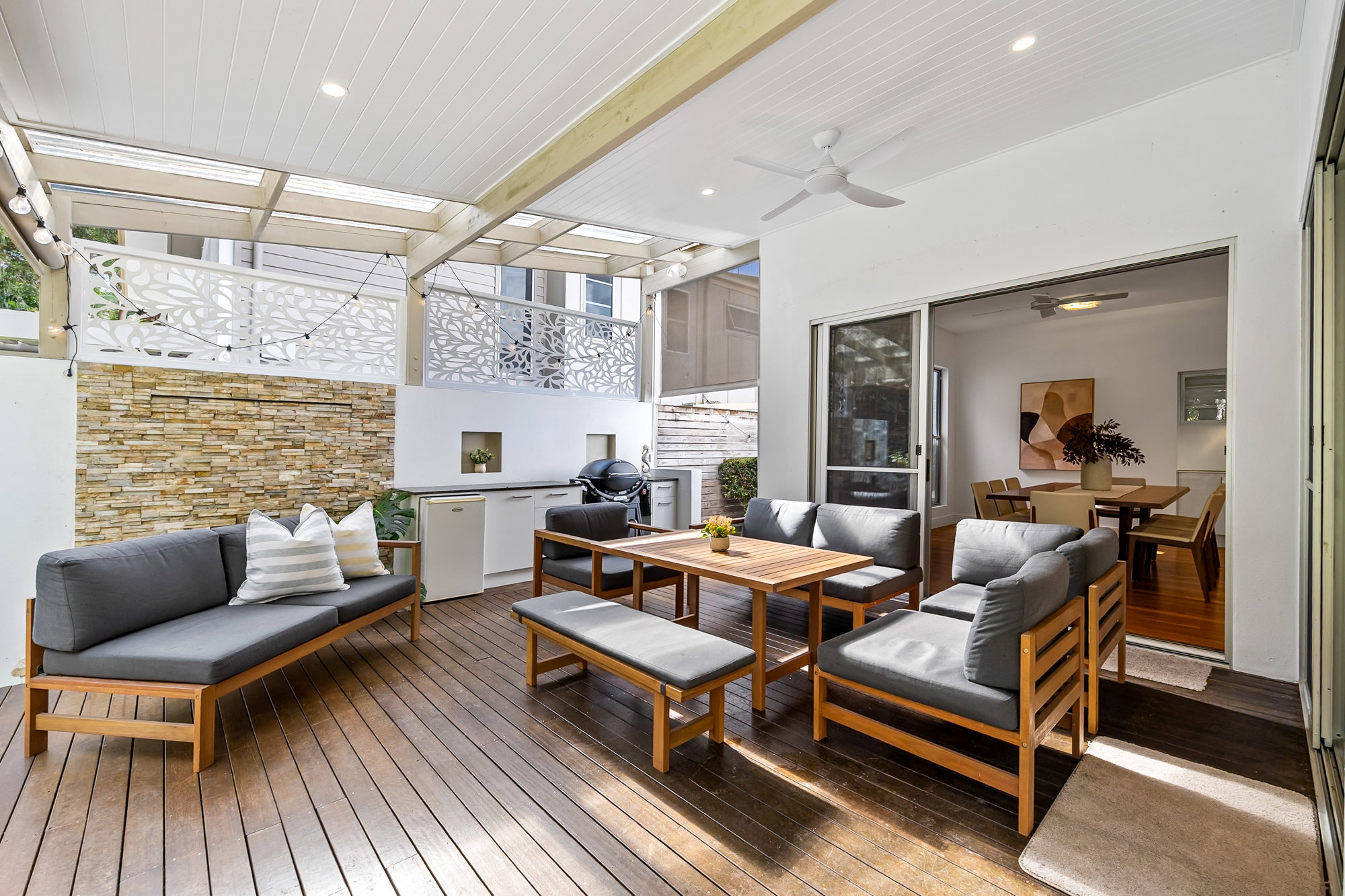Furnished 3 Bedroom House in Alexandra Headland