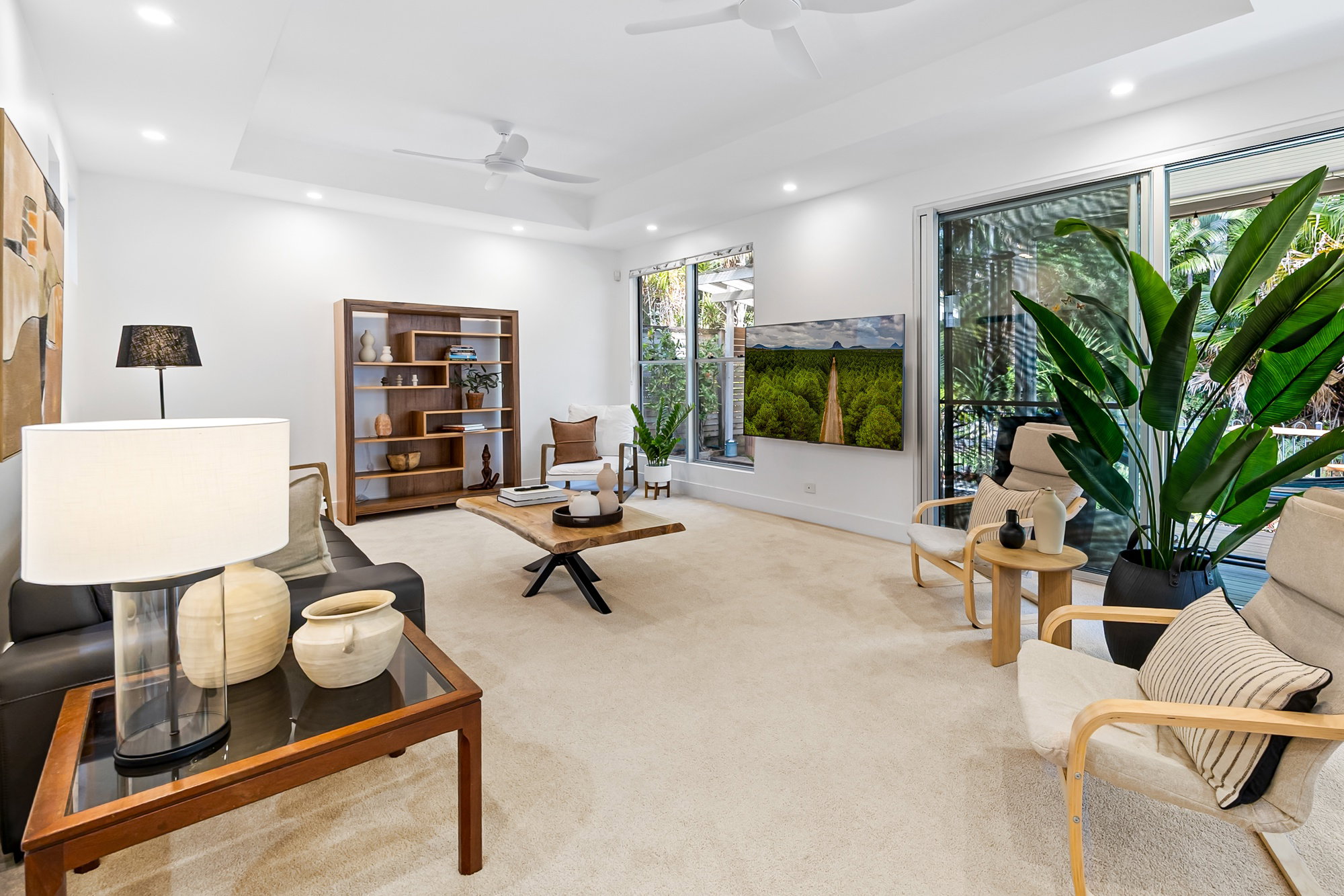 Furnished 3 Bedroom House in Alexandra Headland