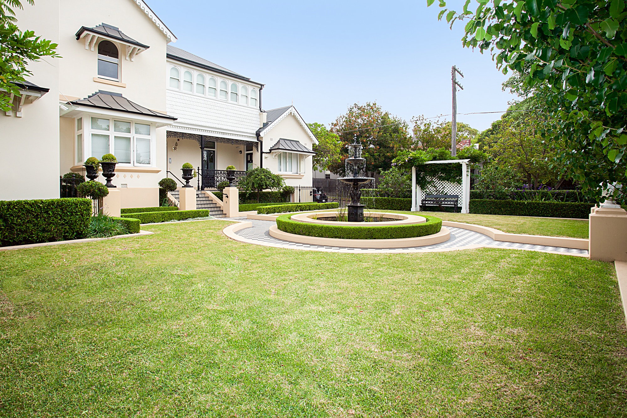 Furnished 1 Bedroom Rental in Fairfield West