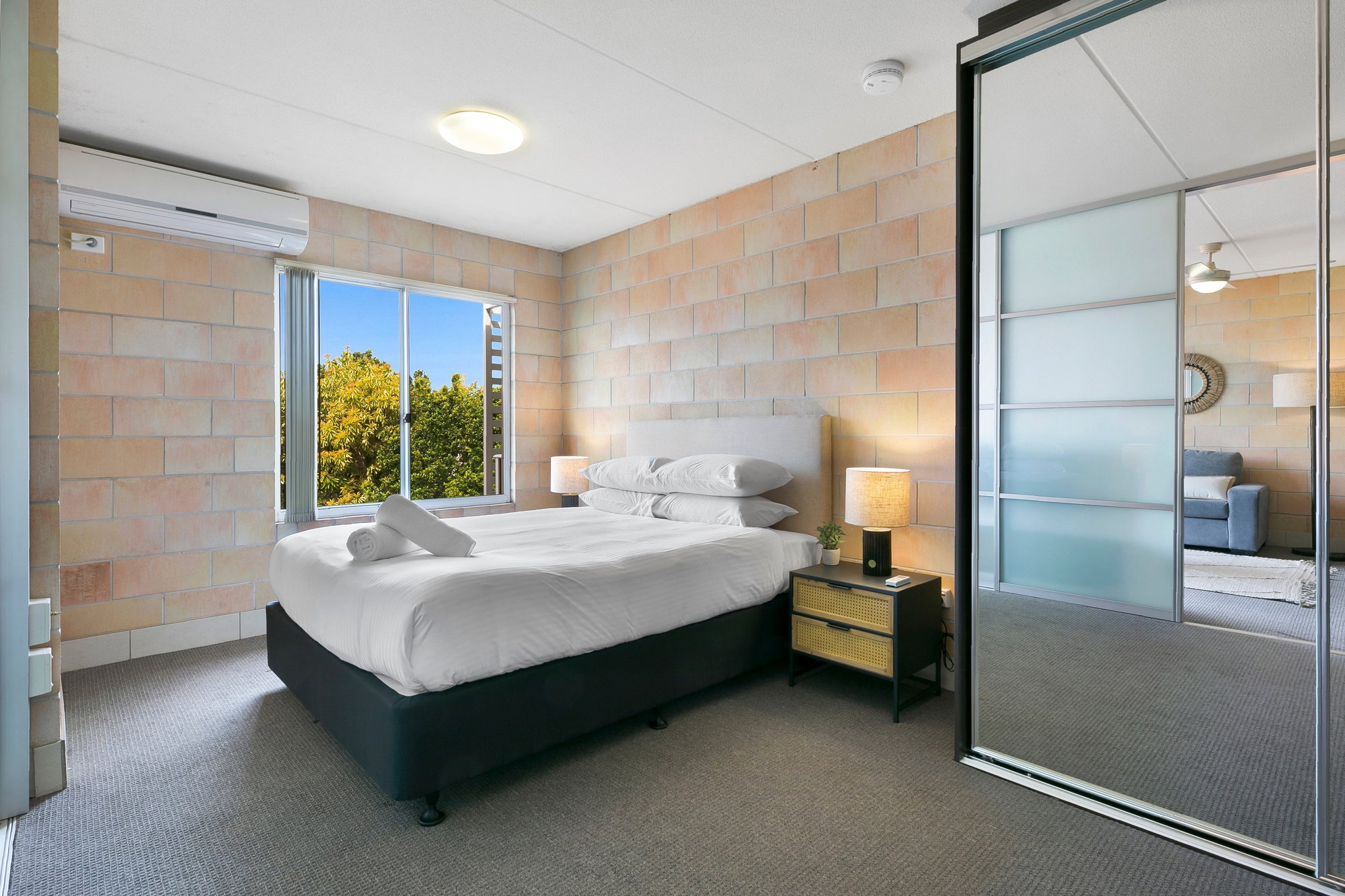 Furnished 1 Bedroom Apartment in Southport