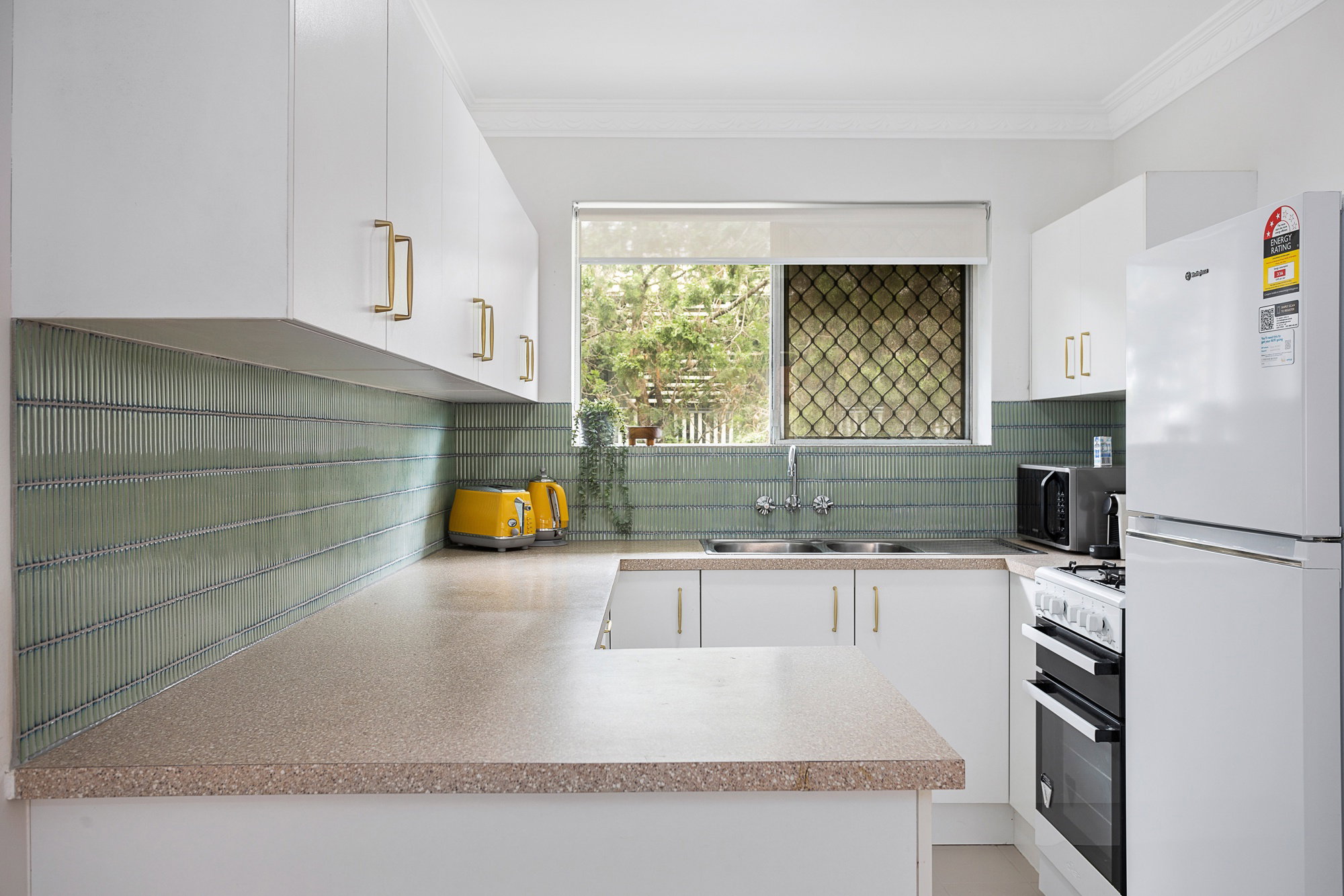 Furnished 2 Bedroom Apartment in Kelvin Grove