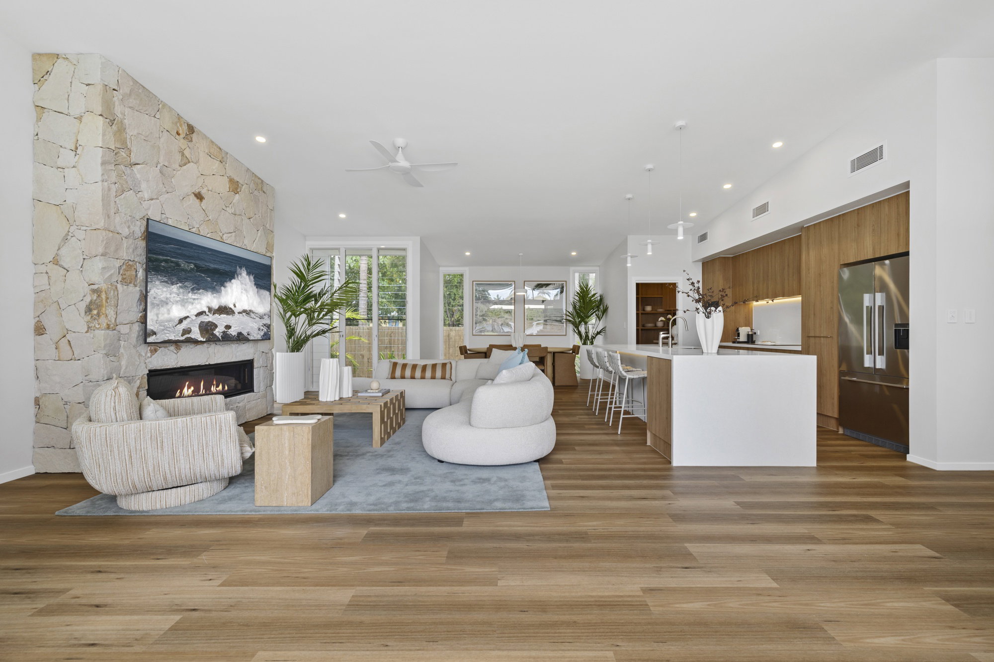 Furnished 5 Bedroom House in Hastings Point