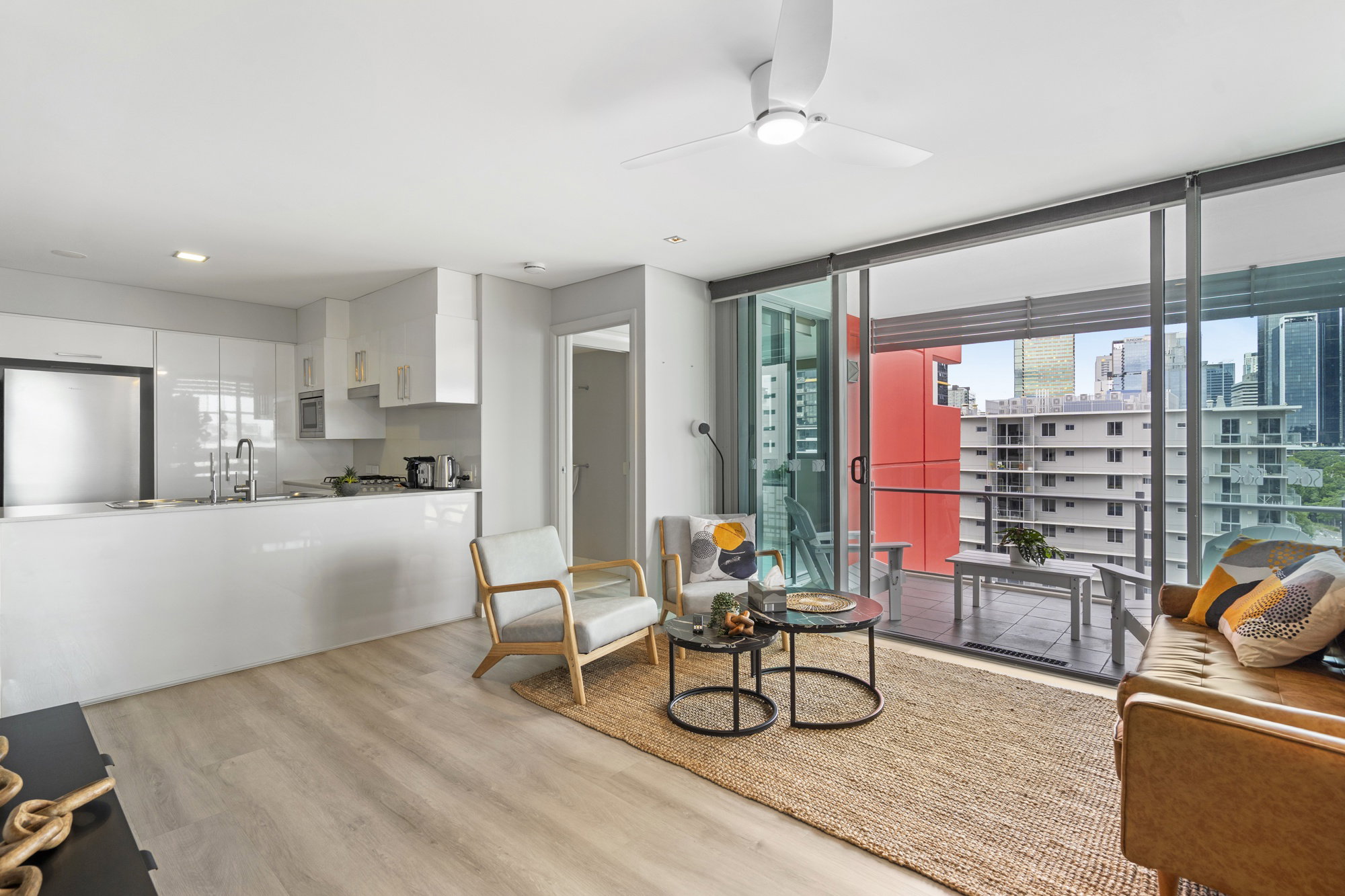 Furnished 2 Bedroom Apartment in South Brisbane