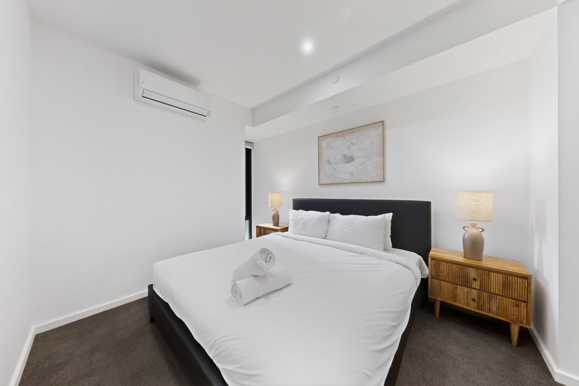 Furnished 2 Bedroom Apartment in Cannington
