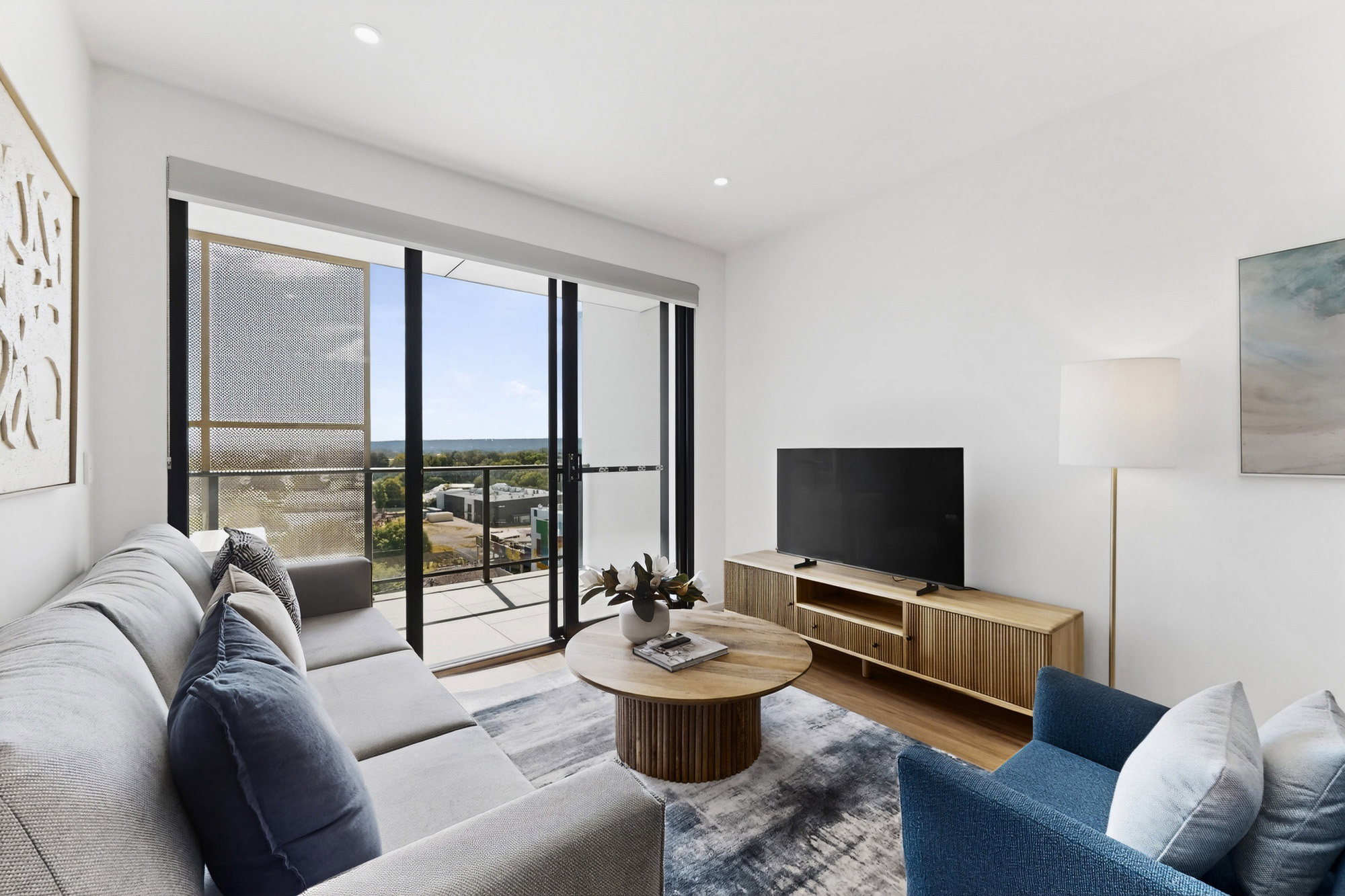 Furnished 2 Bedroom Apartment in Cannington