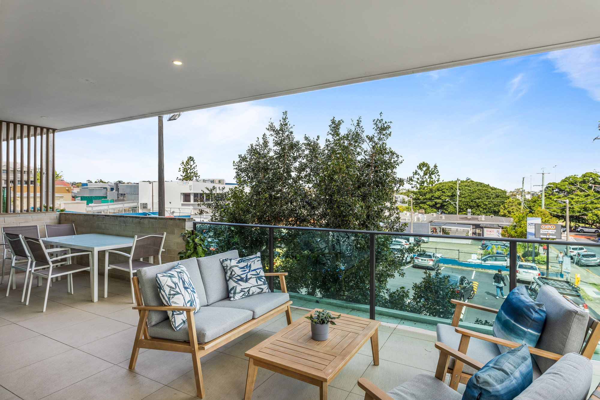 Furnished 3 Bedroom Apartment in Bulimba