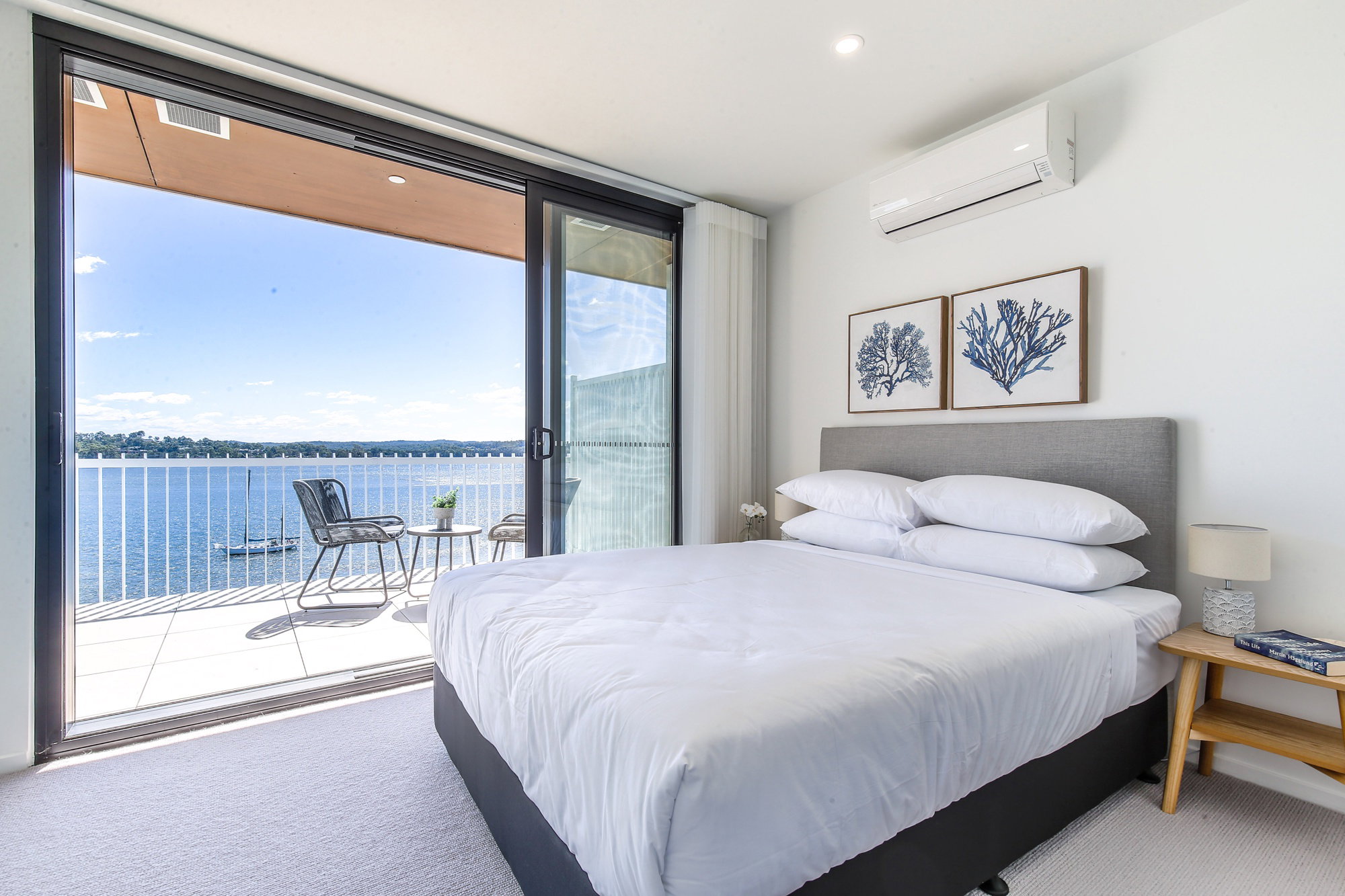 Furnished 2 Bedroom Apartment in Batemans Bay