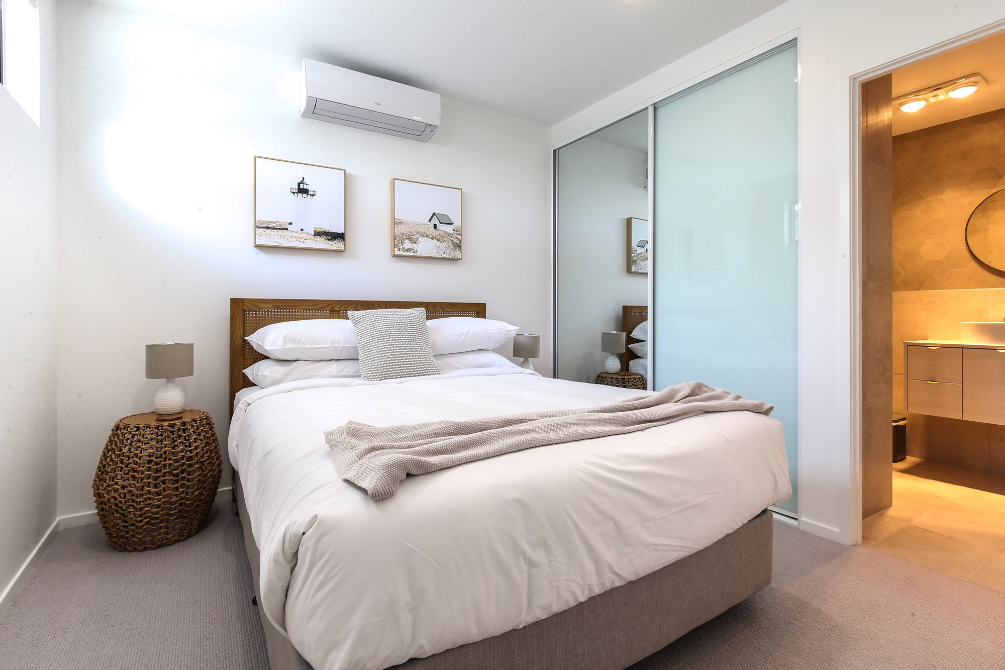 Furnished 2 Bedroom Apartment in Batemans Bay