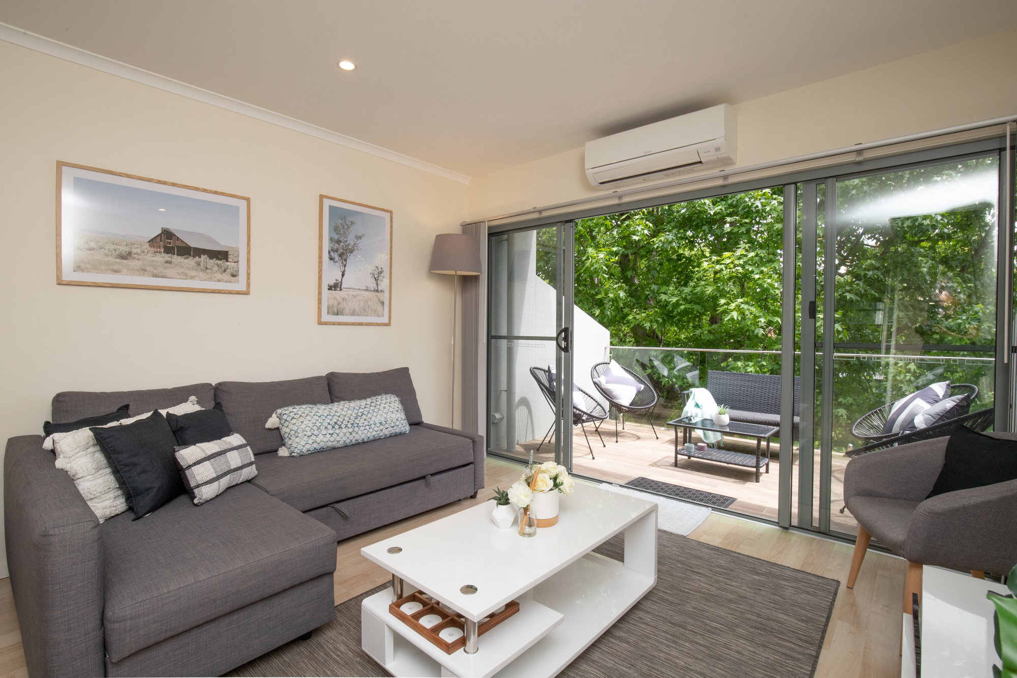 Furnished 2 Bedroom House in North Batemans Bay