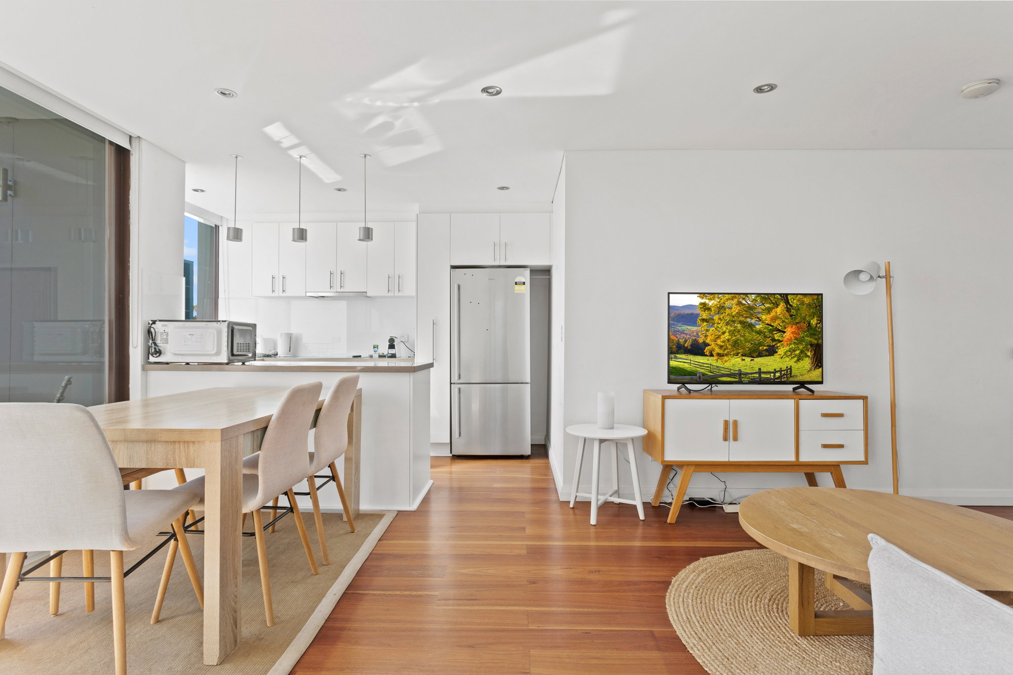 Furnished 2 Bedroom Apartment in Centennial Park