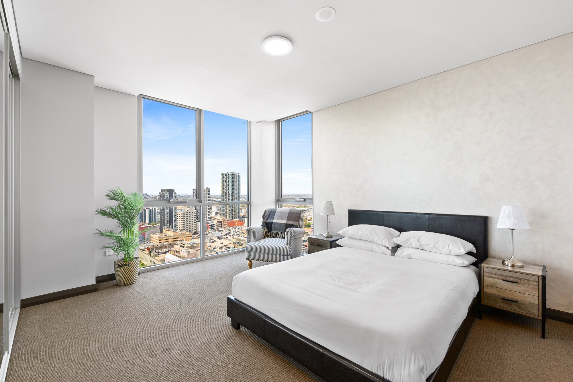 Furnished 2 Bedroom Apartment in Parramatta