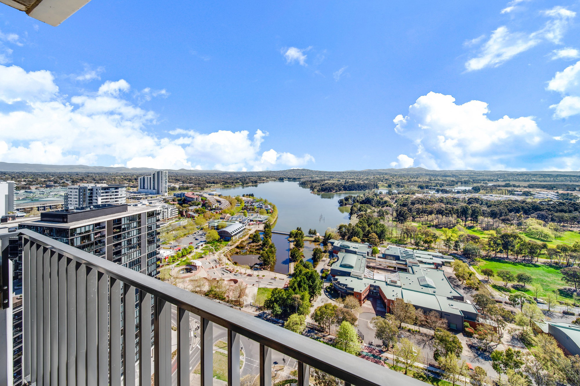 Furnished 1 Bedroom Apartment in Belconnen