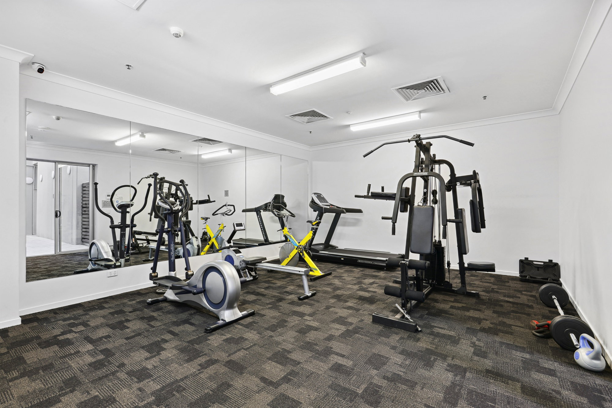 Furnished 2 Bedroom Apartment in Brisbane City