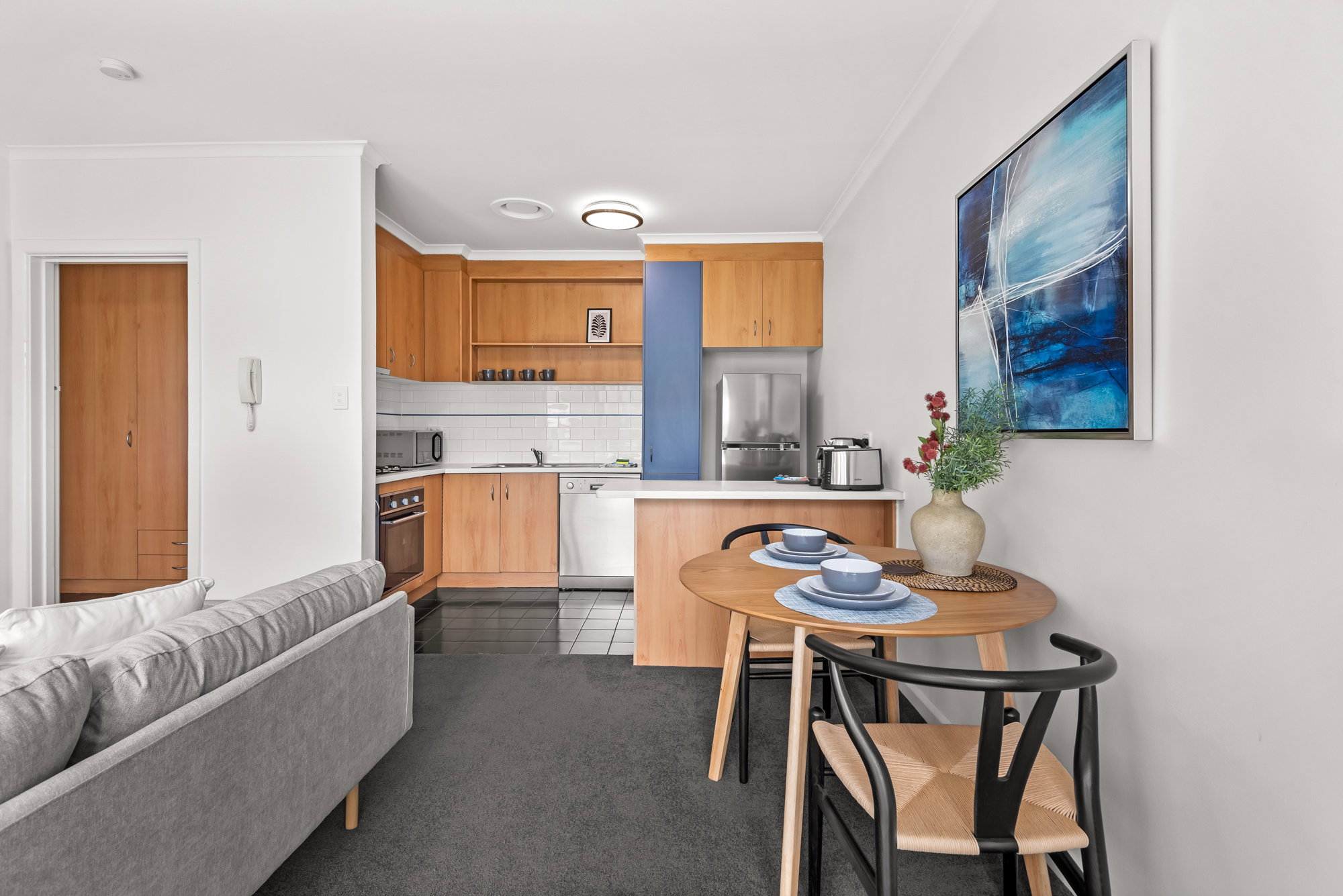 Furnished 1 Bedroom Apartment in Brighton