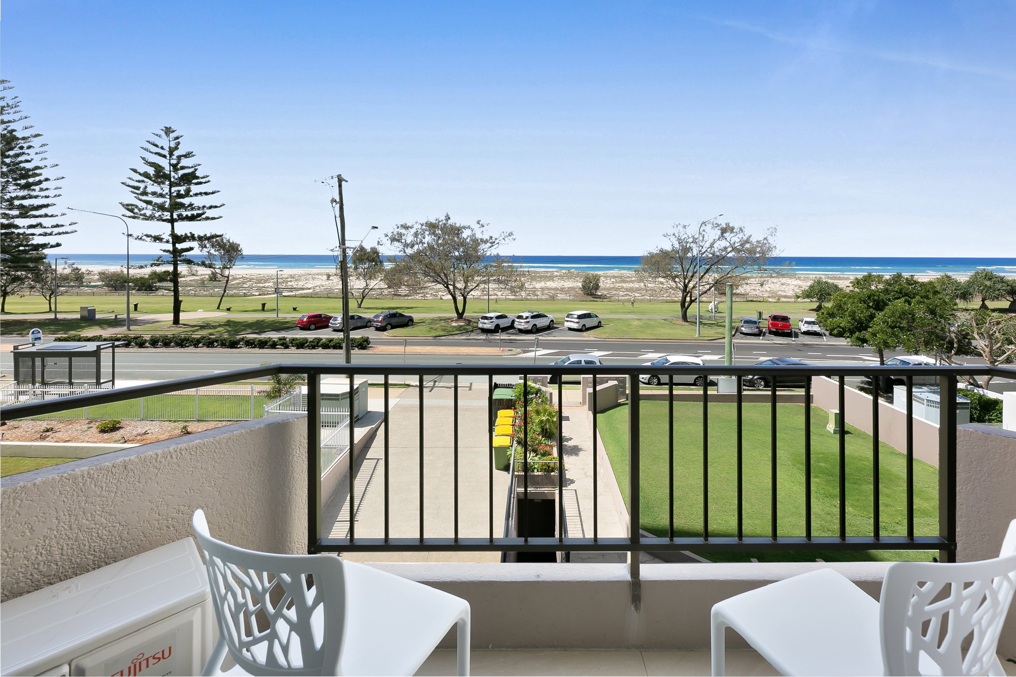 Furnished 1 Bedroom Apartment in Coolangatta