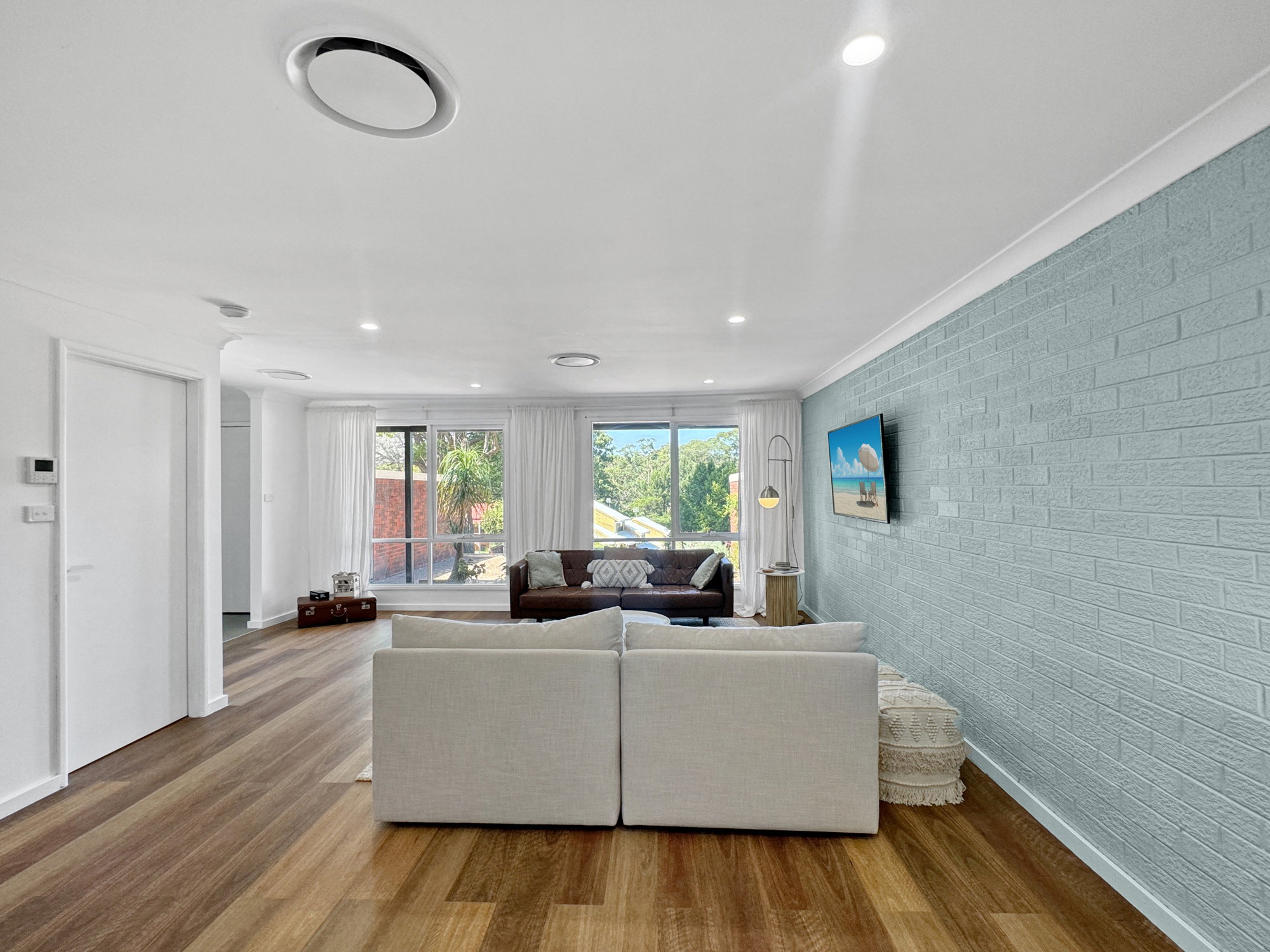 Furnished 2 Bedroom House in Surf Beach