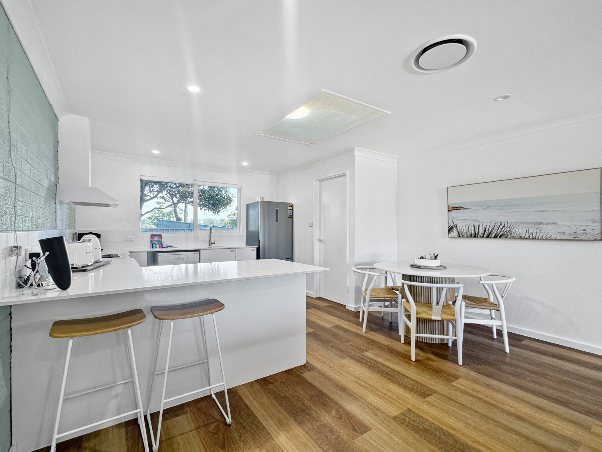 Furnished 2 Bedroom House in Surf Beach