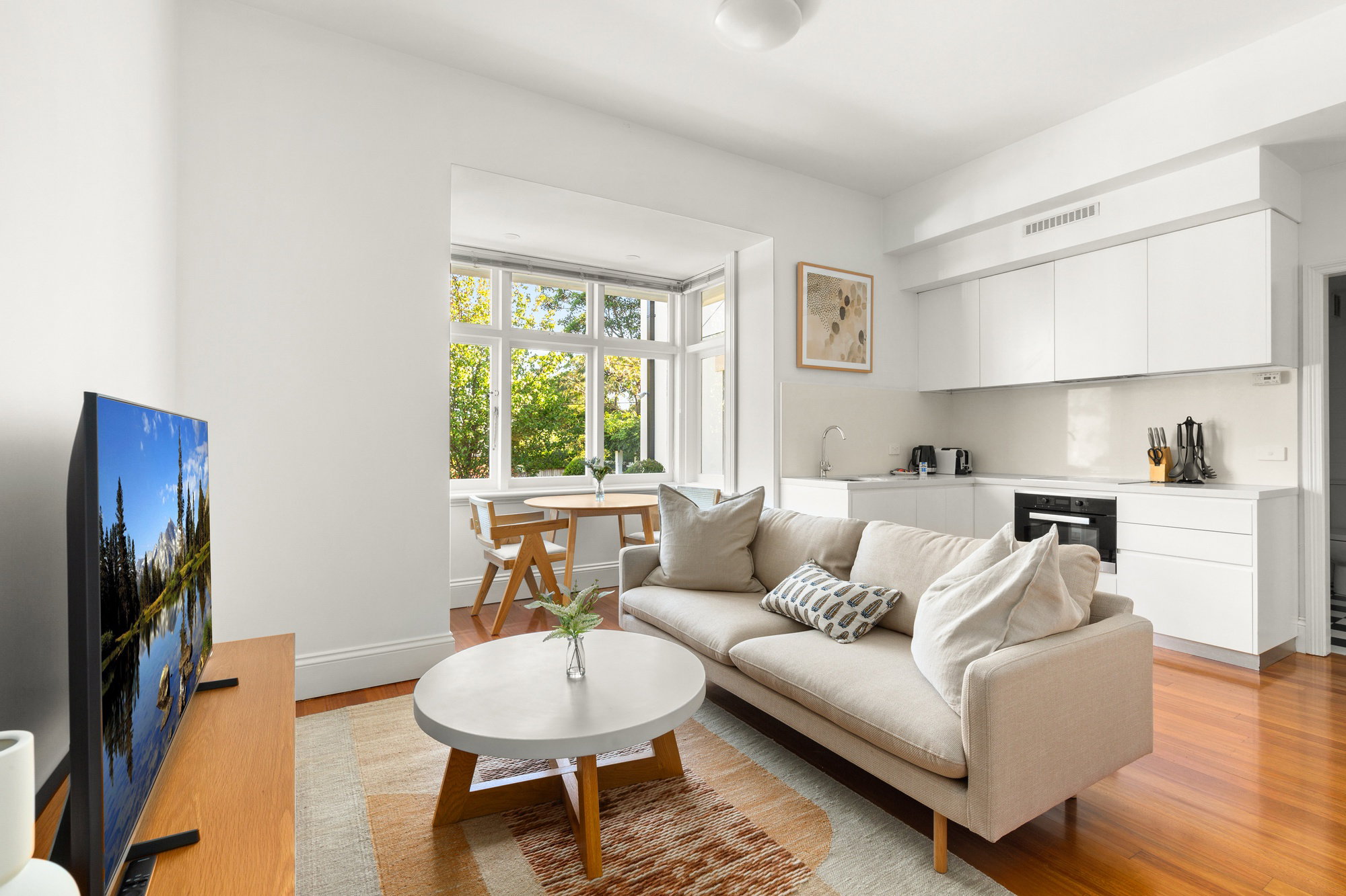 Furnished 1 Bedroom Rental in Fairfield West