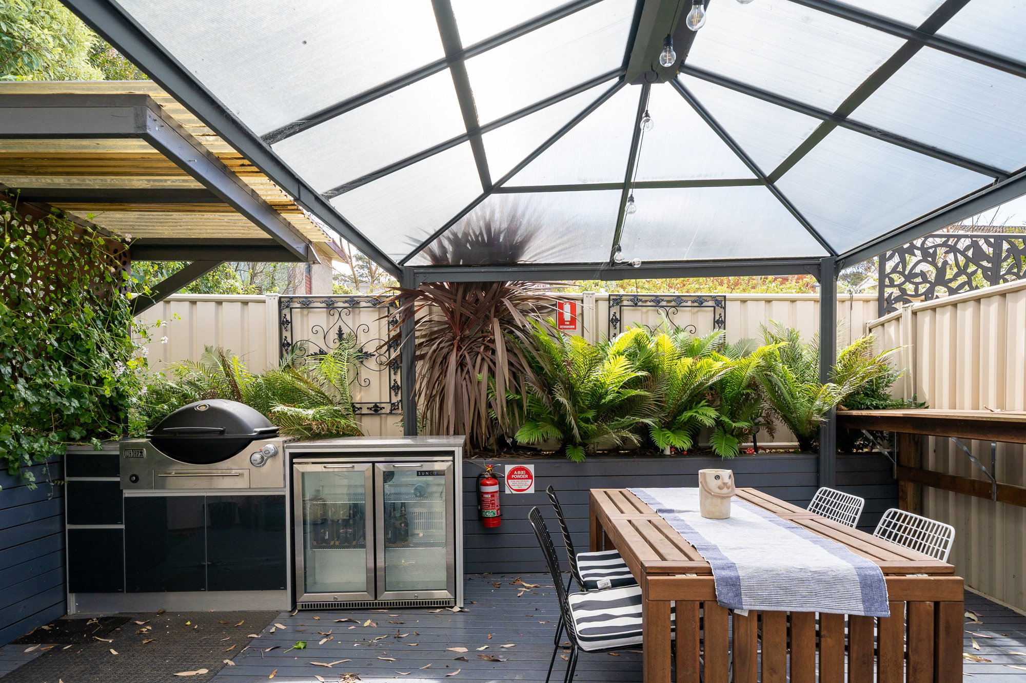 Furnished 3 Bedroom House in Denhams Beach