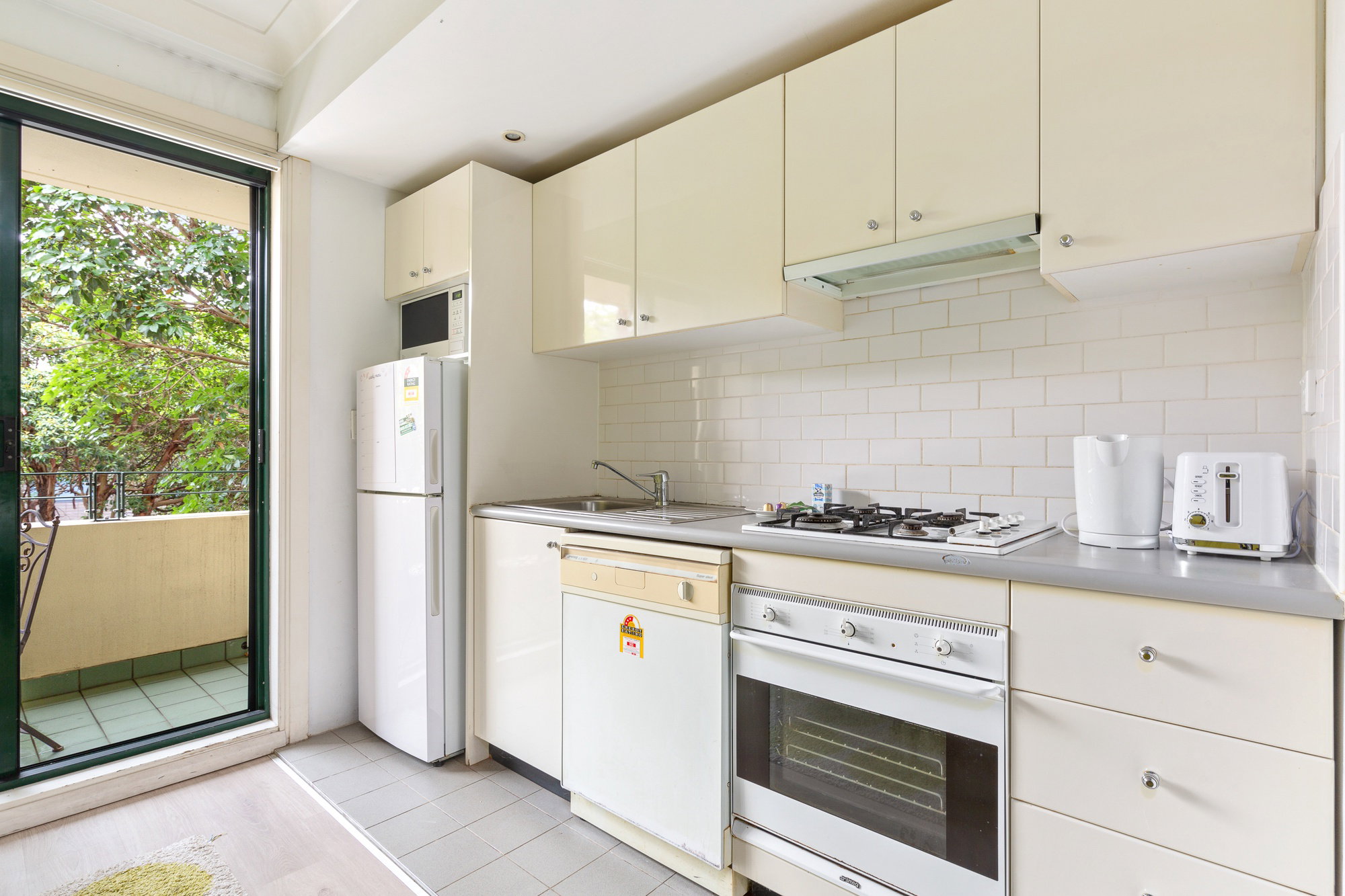 Furnished 1 Bedroom Rental in Wollstonecraft