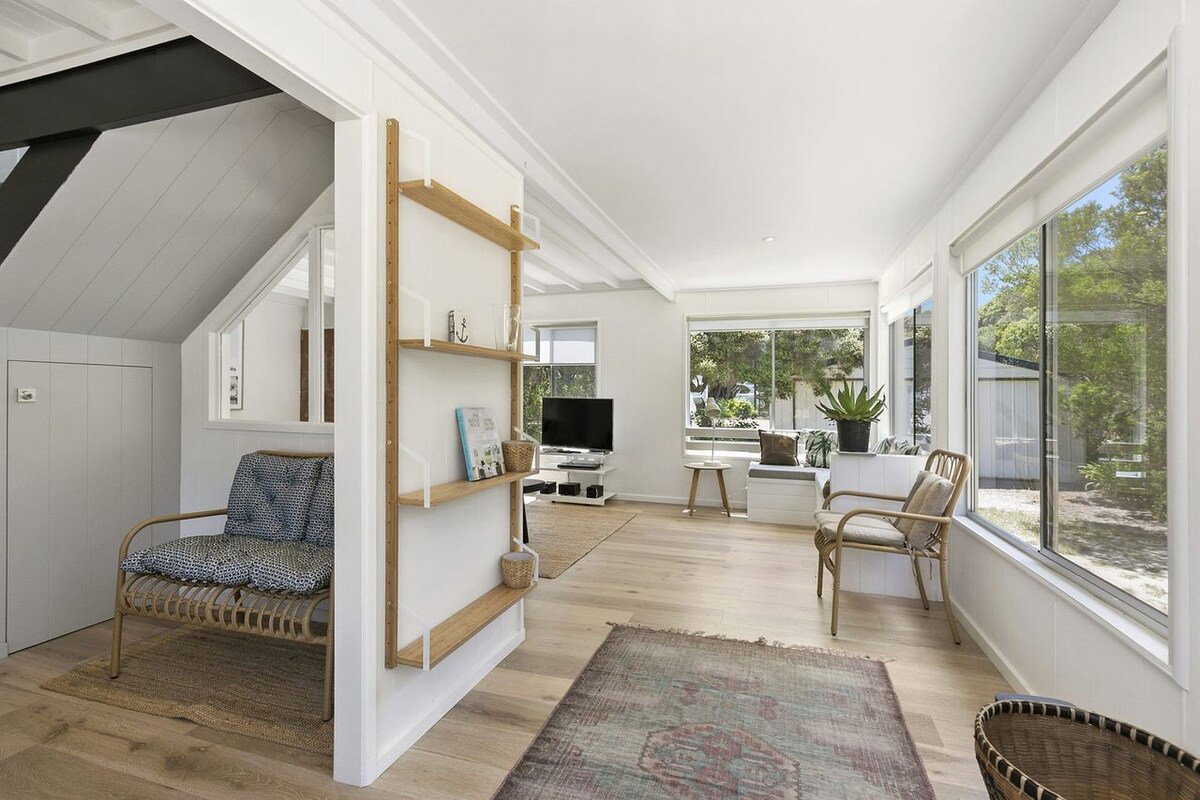 Furnished 4 Bedroom House in Anglesea