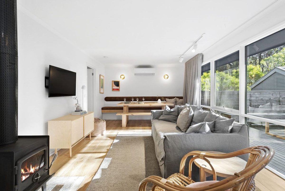 Furnished 3 Bedroom House in Fairhaven