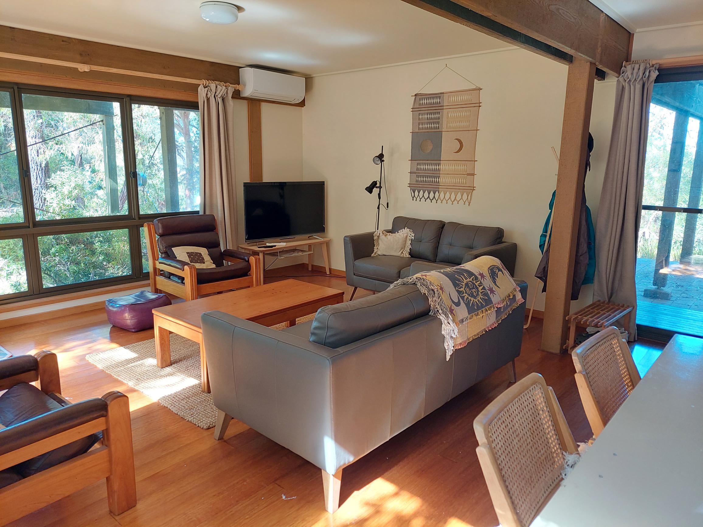 Furnished 4 Bedroom House in Fairhaven