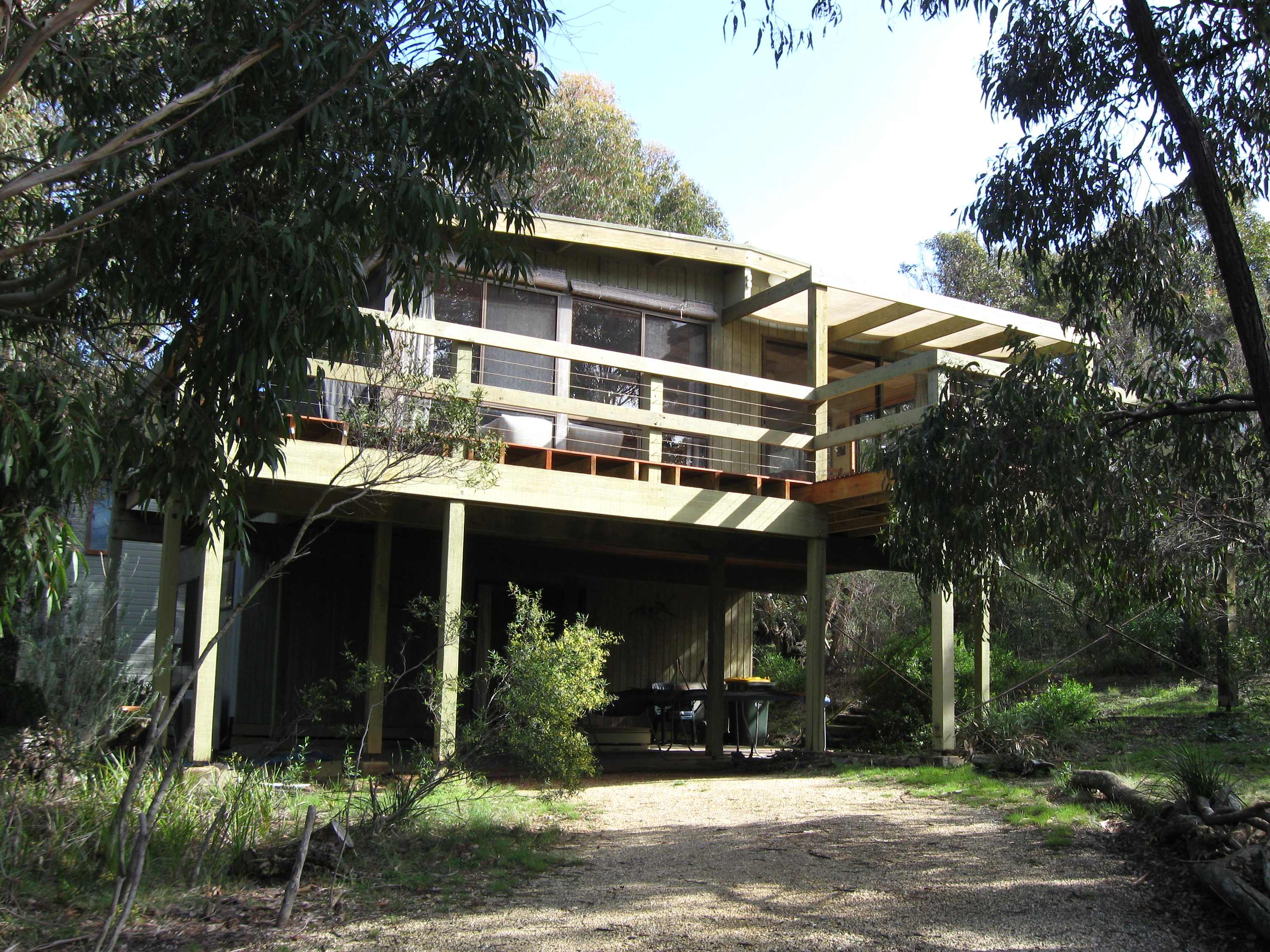 Furnished 4 Bedroom House in Fairhaven