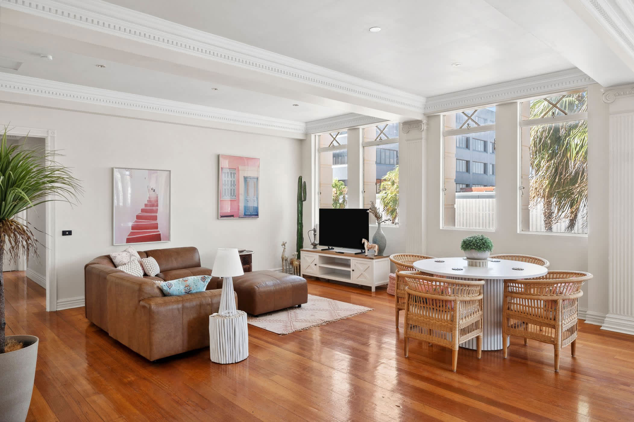 Furnished 2 Bedroom Apartment in Geelong