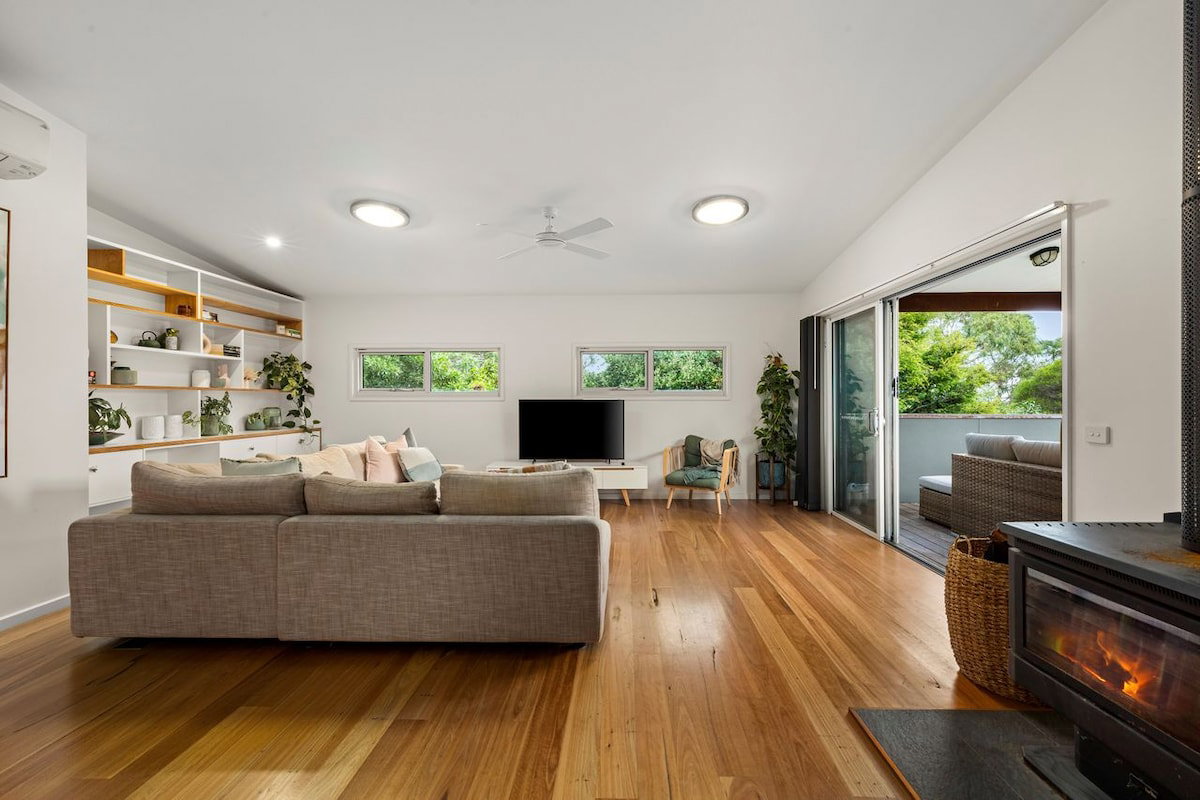 Furnished 4 Bedroom House in Aireys Inlet