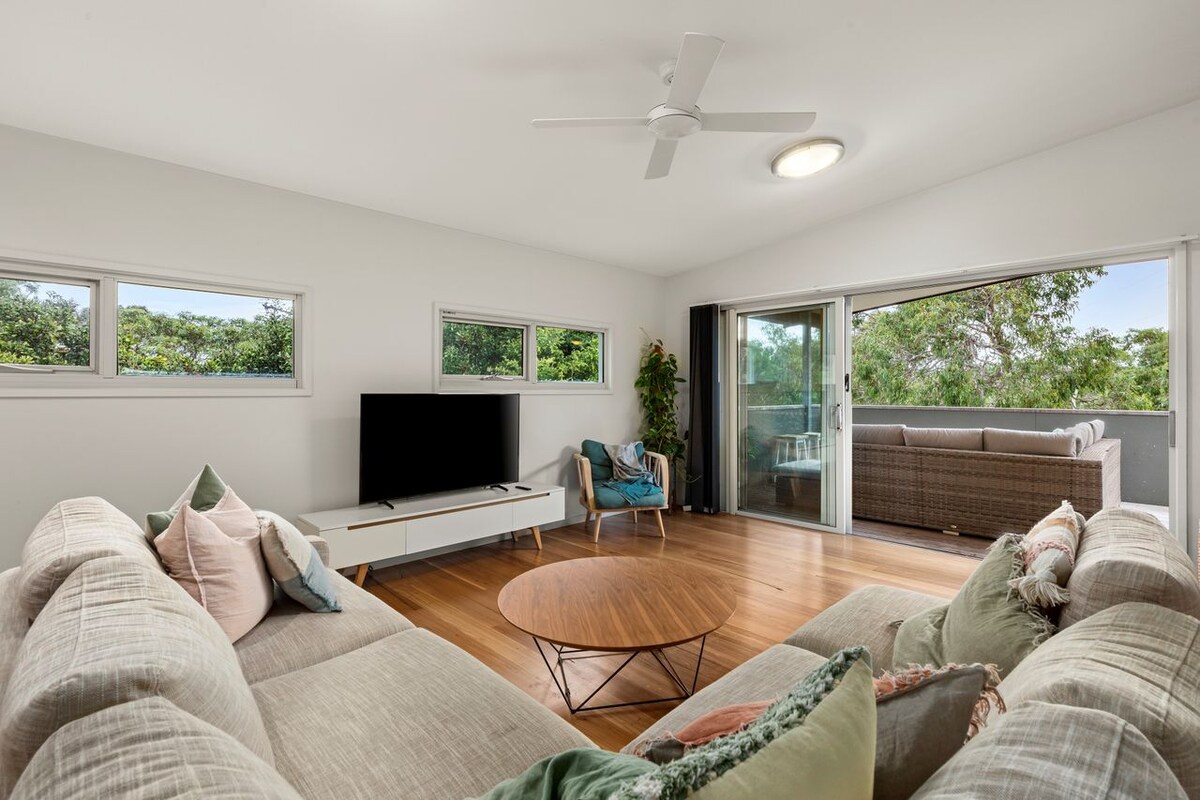 Furnished 4 Bedroom House in Aireys Inlet