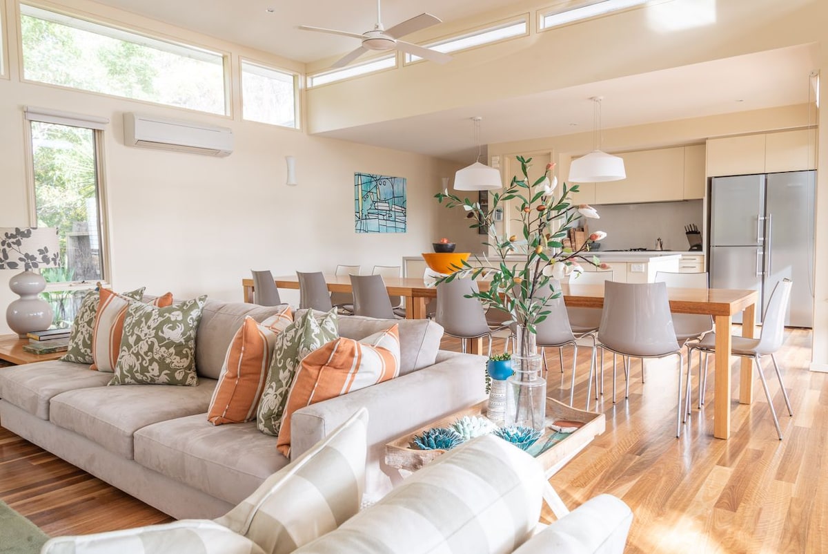 Furnished 4 Bedroom House in Fairhaven