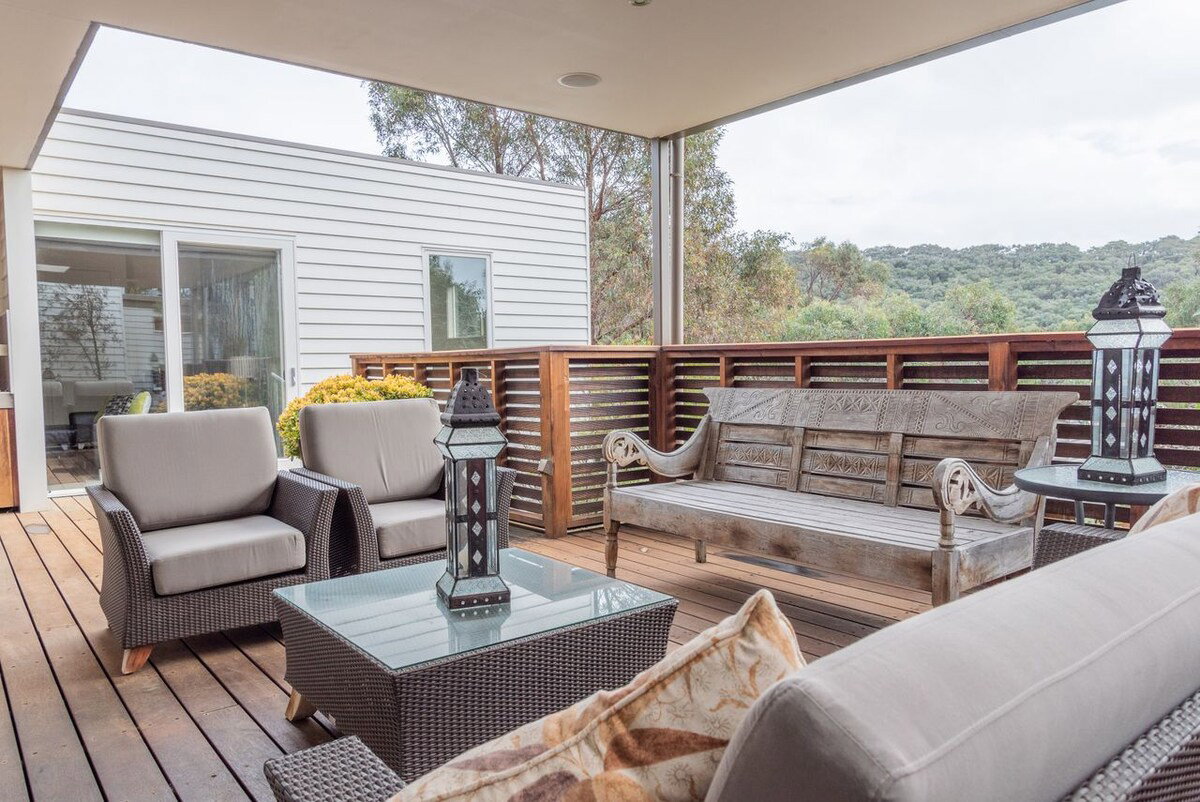 Furnished 4 Bedroom House in Fairhaven