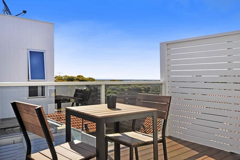 Furnished 3 Bedroom House in Ocean Grove
