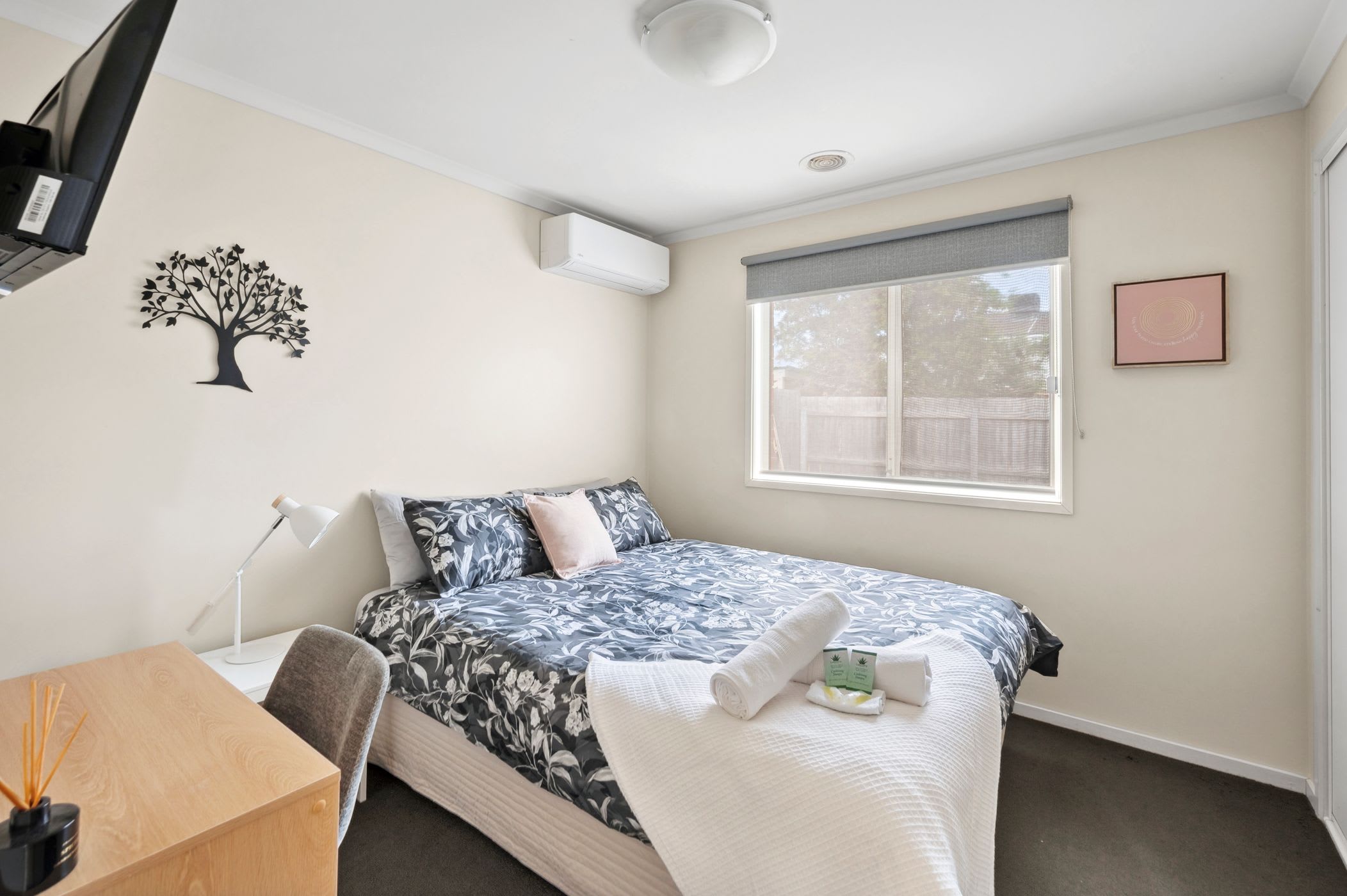 Furnished 1 Bedroom Rental in Highton