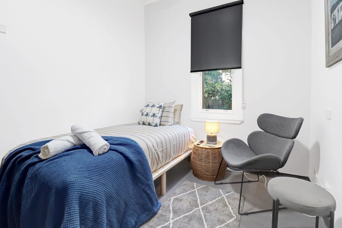 Furnished 1 Bedroom Rental in Belmont