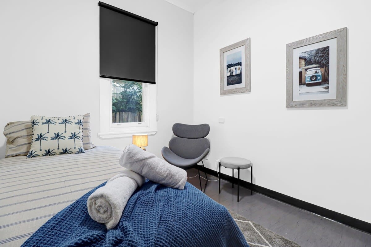 Furnished 1 Bedroom Rental in Belmont