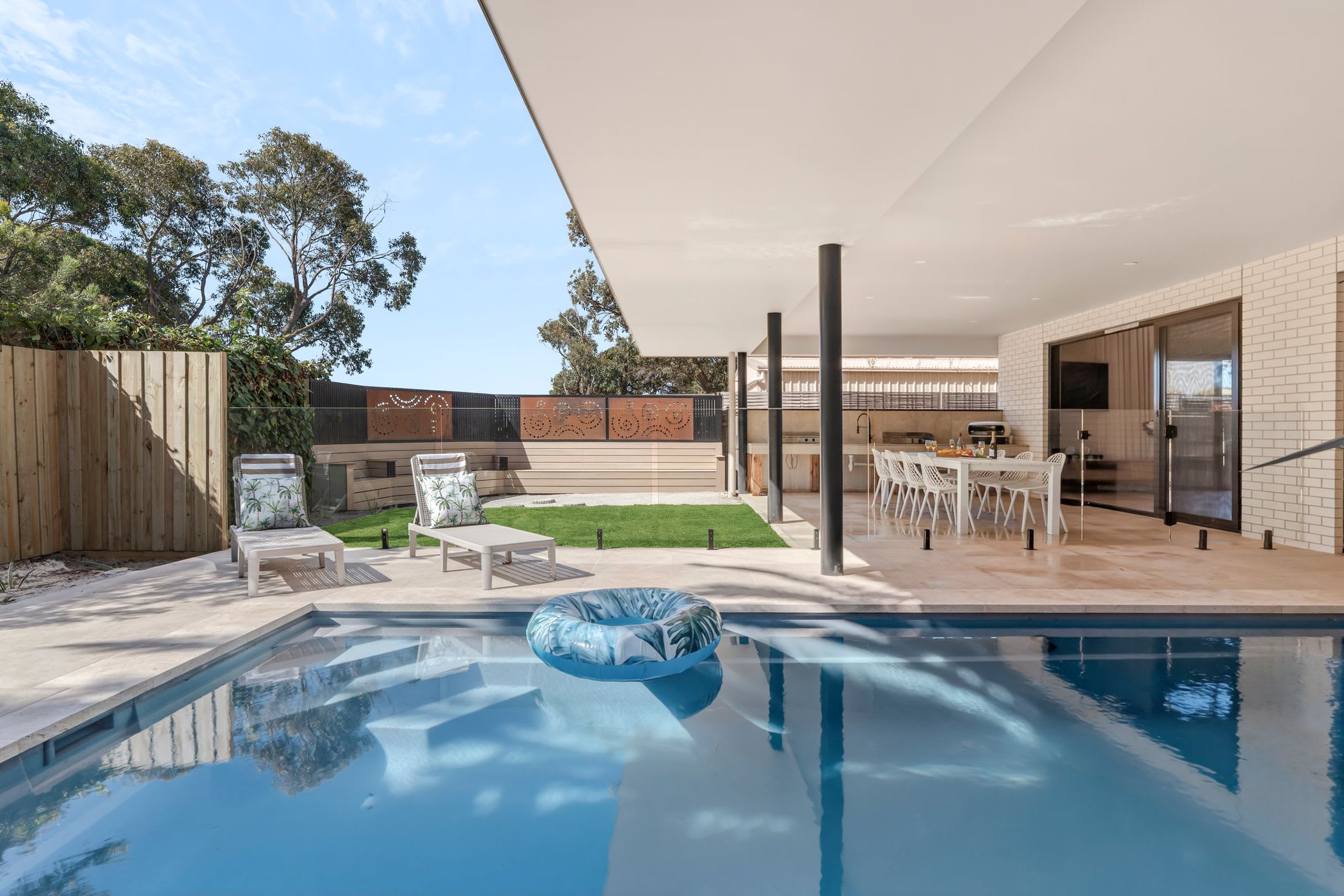 Furnished 7 Bedroom House in Ocean Grove